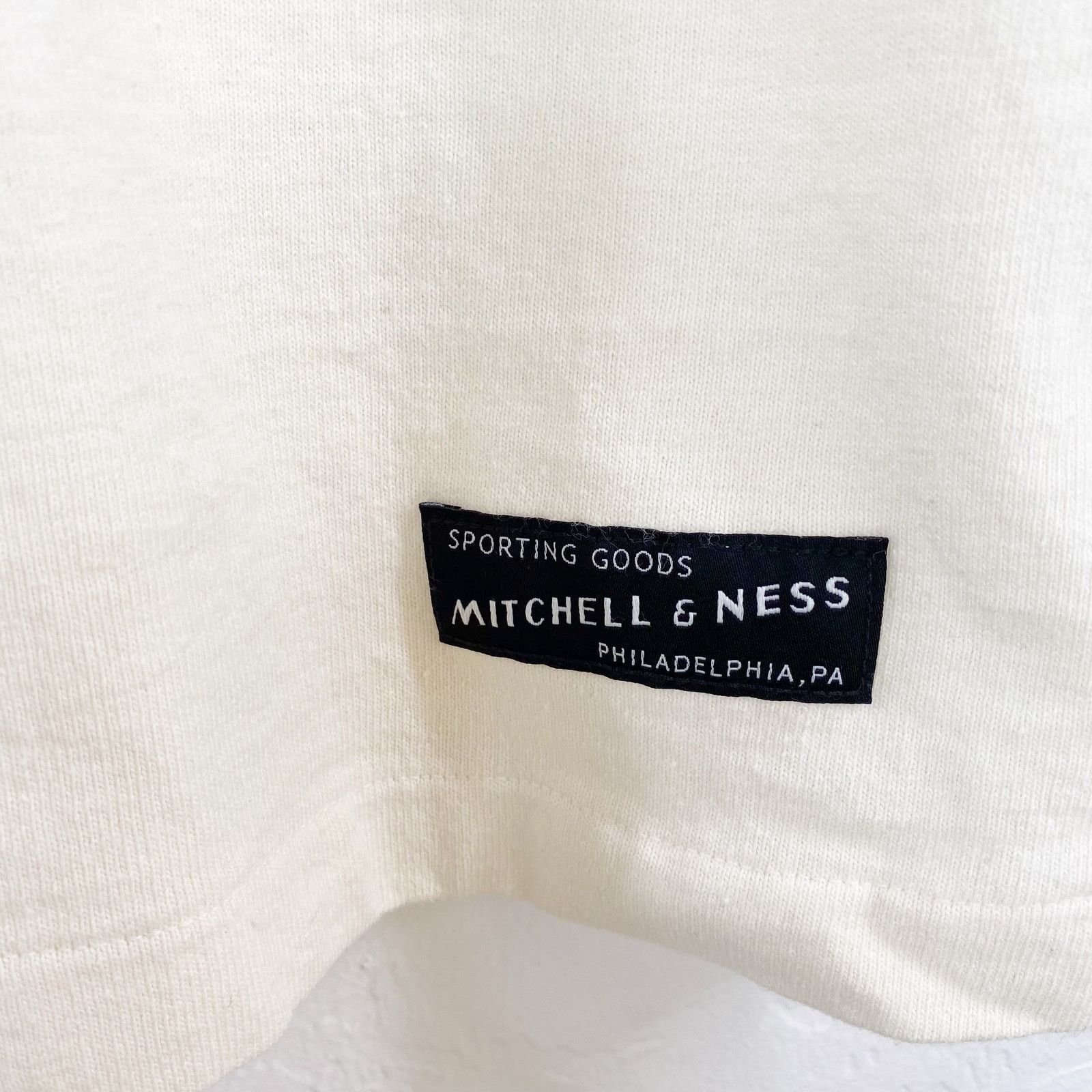 Mitchell & Ness Mitchell & Ness Cream Tee Short Sleeve Sweatshirt Sports Med Size US M / EU 48-50 / 2 - 5 Thumbnail
