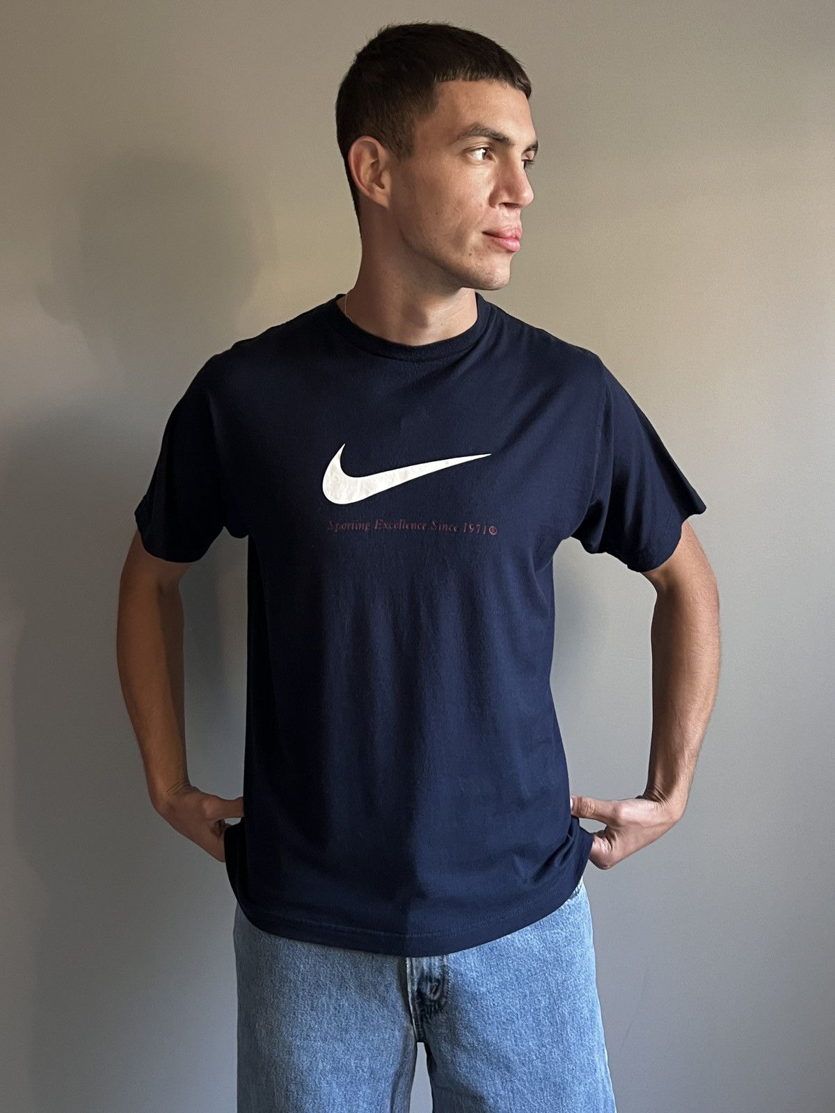 Nike Nike Vintage Sporting Excellence Since 1971 Shirt Size US M / EU 48-50 / 2 - 2 Thumbnail