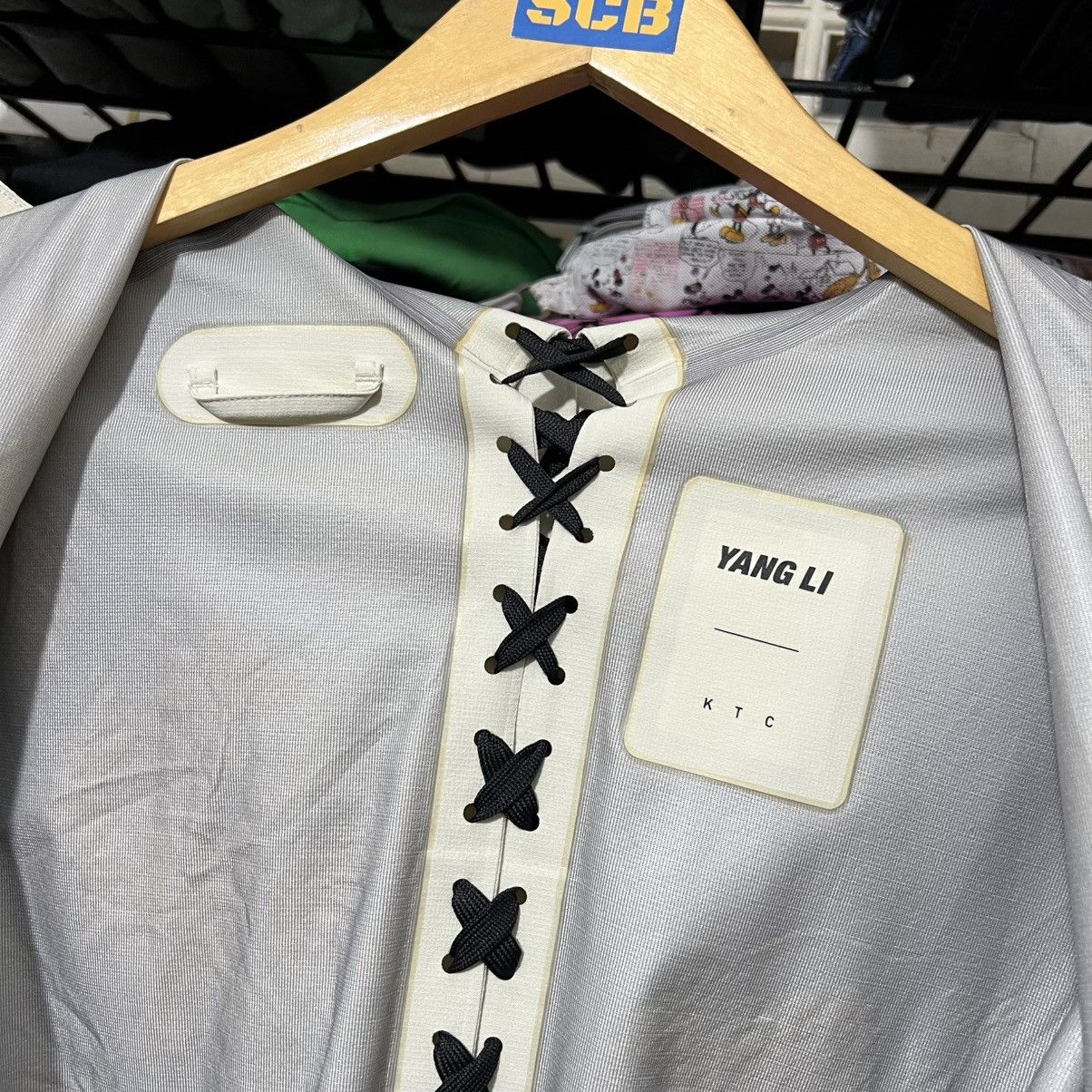 Yang Li Yang li trench coat parka reflective ss 2017 jacket Size US S / EU 44-46 / 1 - 23 Thumbnail