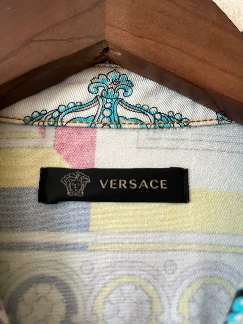 Versace Versace Colorful denim jacket jacket top Size US S / EU 44-46 / 1 - 3 Thumbnail
