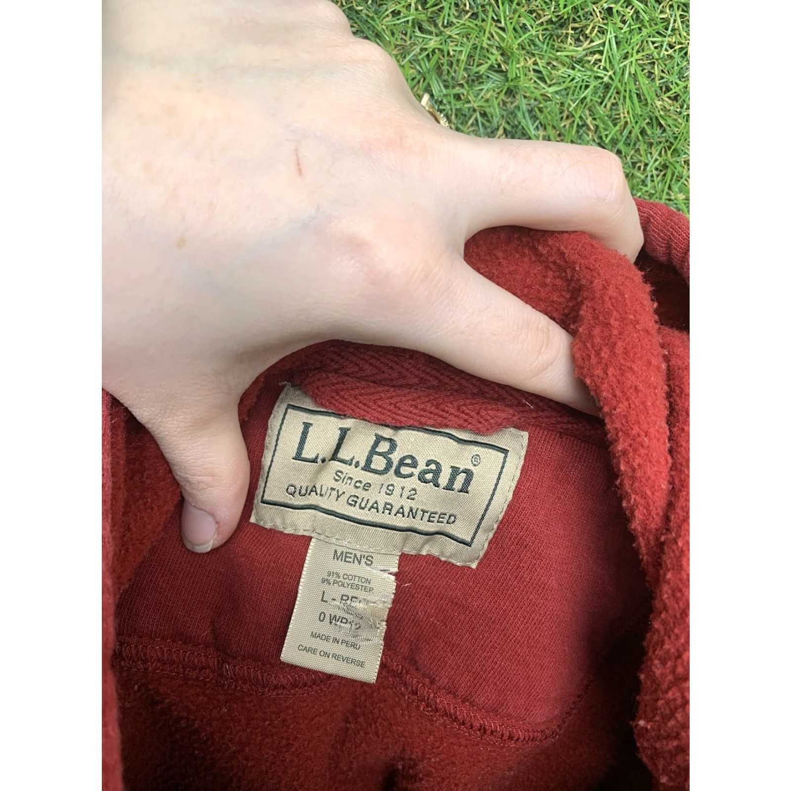 Vintage LL Bean Sweatshirt Mens Large Full Zip Up Hoodie Outdoor Drawstring Hiking Red Knit Cotton Polyester Logo Heavyweight Full Zip 90s Outdoor Hiking Mens Size US L / EU 52-54 / 3 - 3 Thumbnail