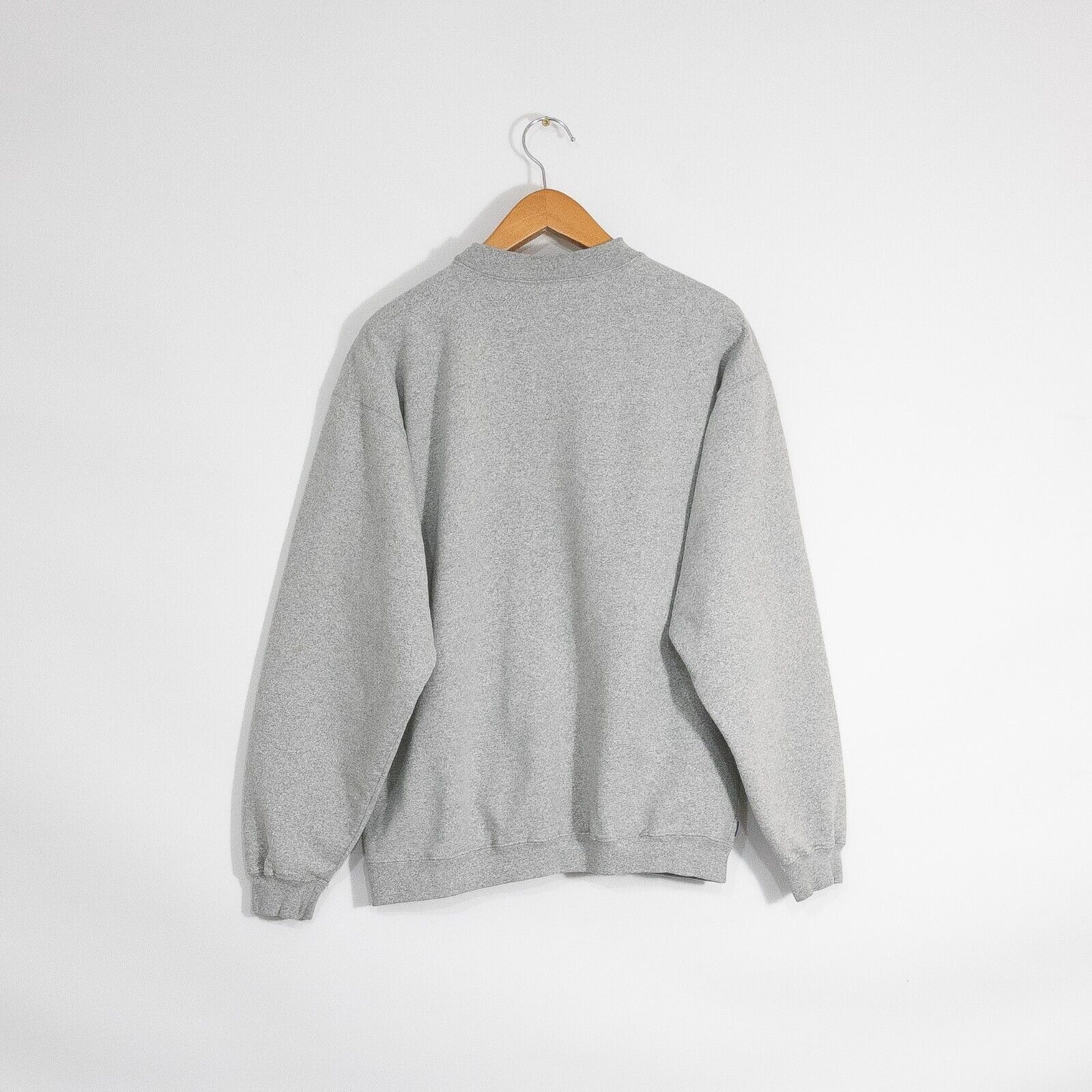 Vintage Vintage 90s Houghton Michigan Sweatshirt Mens Large - Faded Size US L / EU 52-54 / 3 - 7 Thumbnail