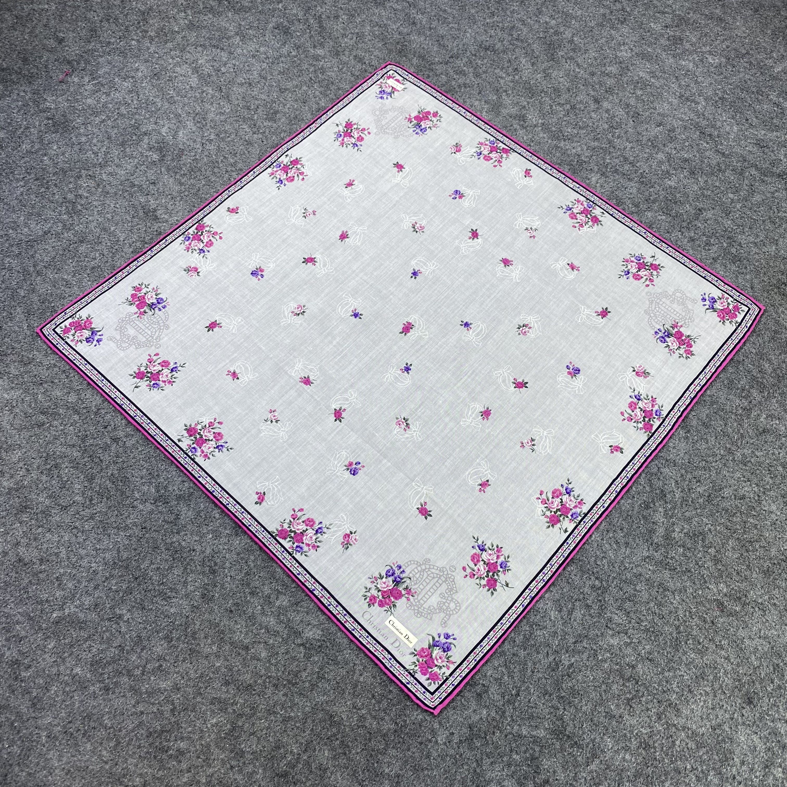 Vintage Christian Dior Handkerchief Neckerchief Bandana-B2078 Size ONE SIZE - 3 Thumbnail