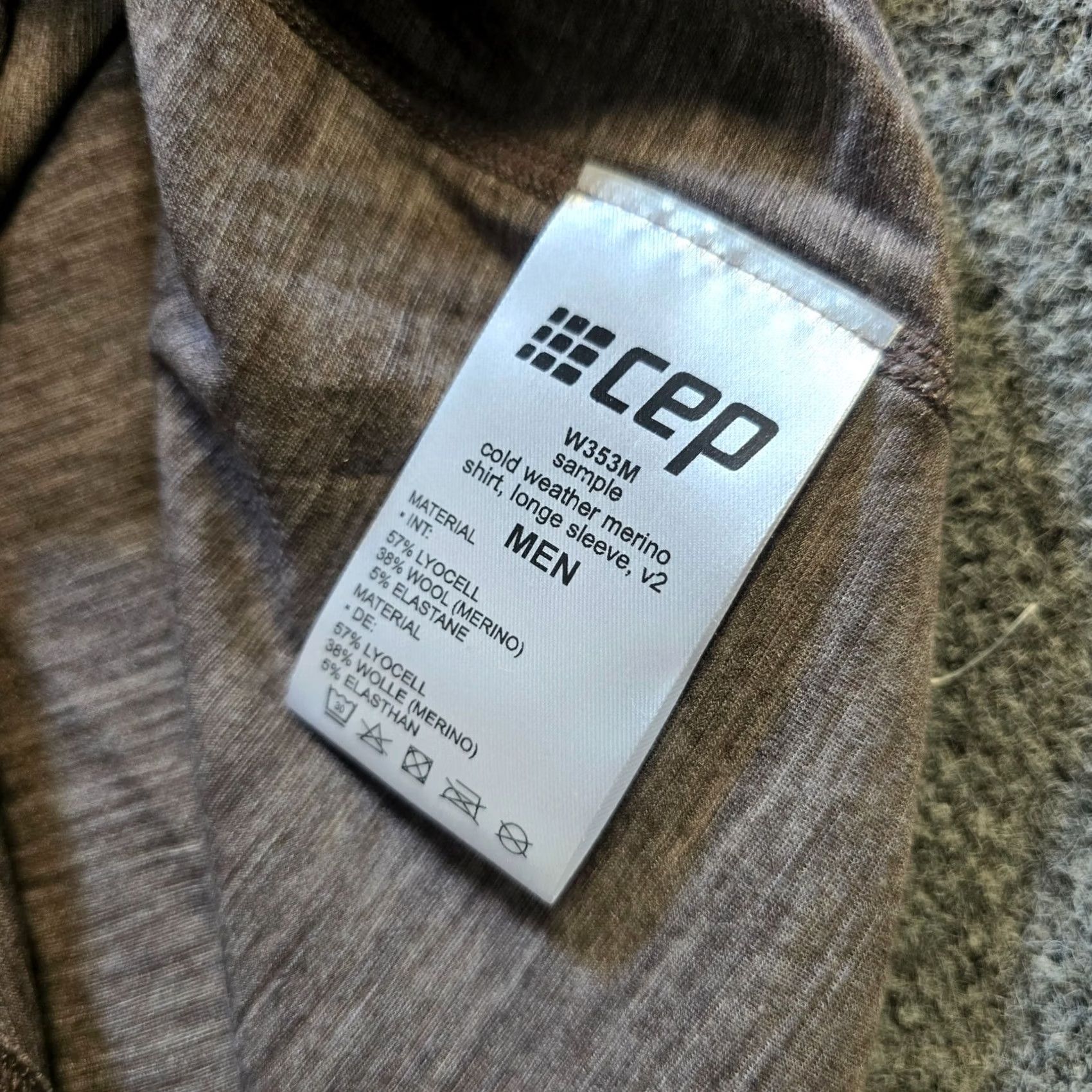 Vintage CEP Top Mens Size Medium Gray Cold Weather Merino Wool Running Ski Layer Knit Size US M / EU 48-50 / 2 - 7 Thumbnail