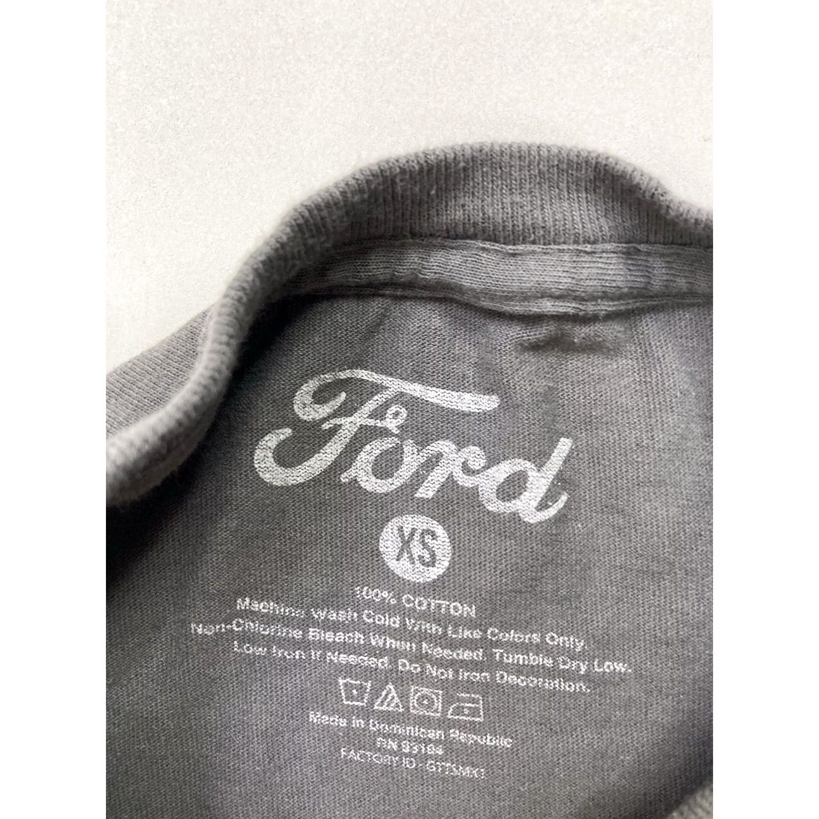 Ford FORD Bronco Graphic T-shirt Women XS Gray Short Sleeve Size XS / US 0-2 / IT 36-38 - 4 Thumbnail