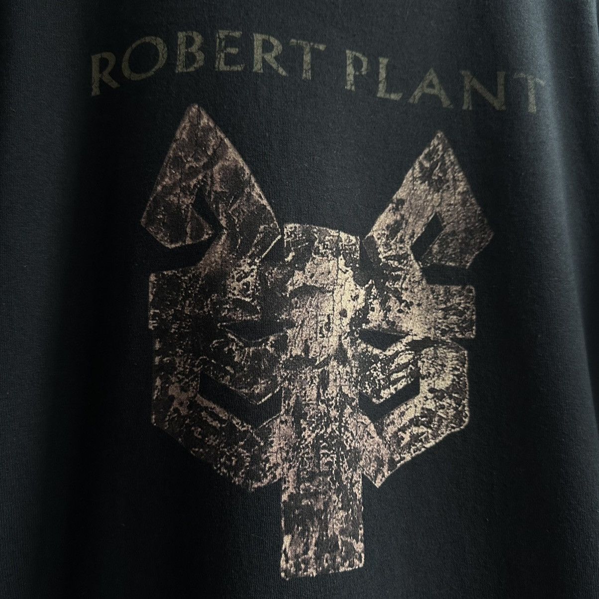 Band Tees × Led Zeppelin × Vintage VINTAGE Y2K ROBERT PLANT HEAVEN KNOWS TEE Size US L / EU 52-54 / 3 - 3 Thumbnail