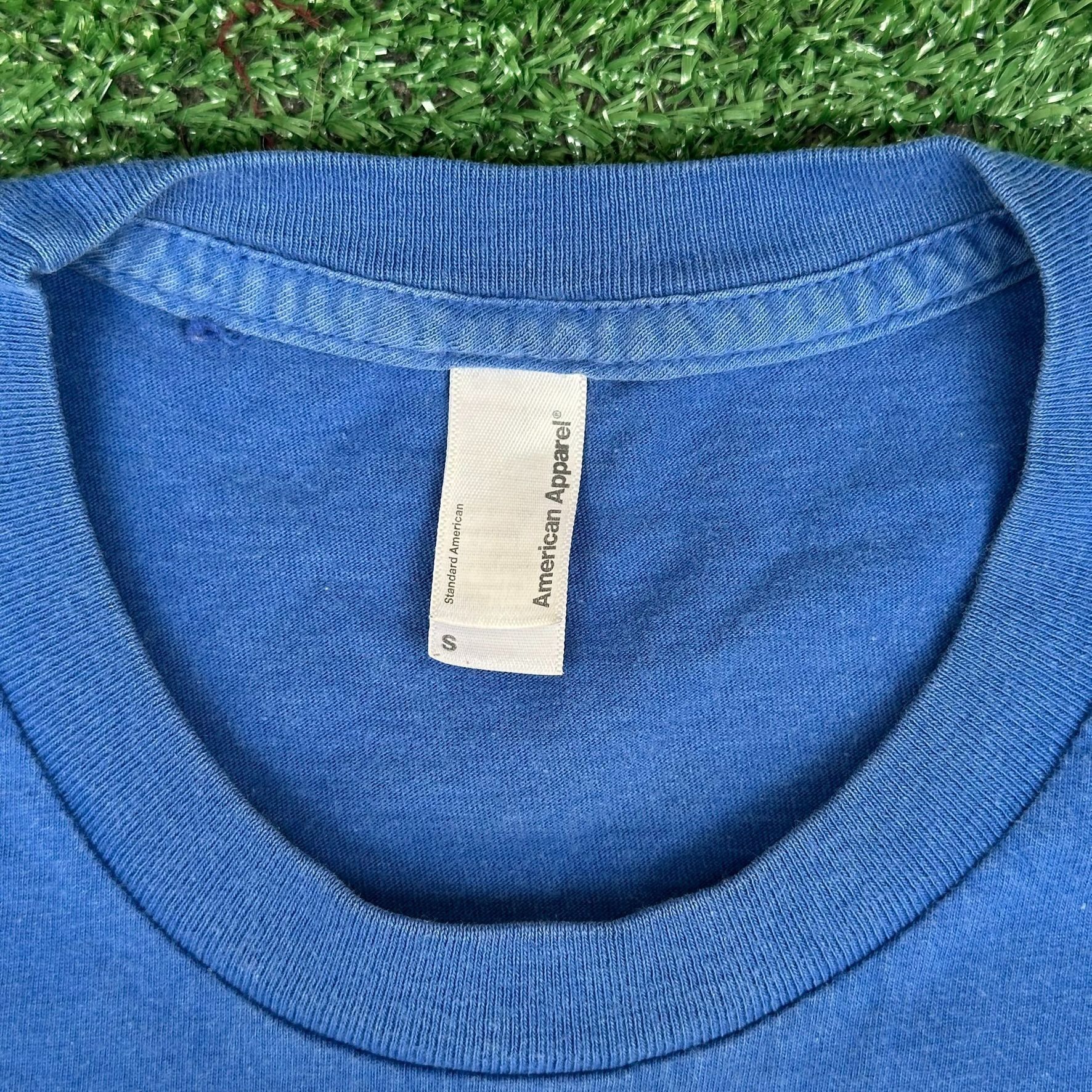 Apple Vintage Y2K Apple Store Genius Quote T-Shirt Blue S Not All Size US S / EU 44-46 / 1 - 5 Thumbnail