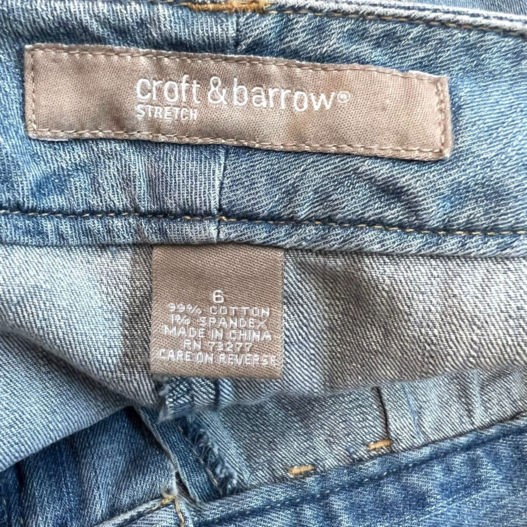 Croft & Barrow Croft & Barrow Denim Skirt Womens Size 6 Mini Blue Embroidered Applique 90s Bohemian Size 28" / US 6 / IT 42 - 7 Thumbnail
