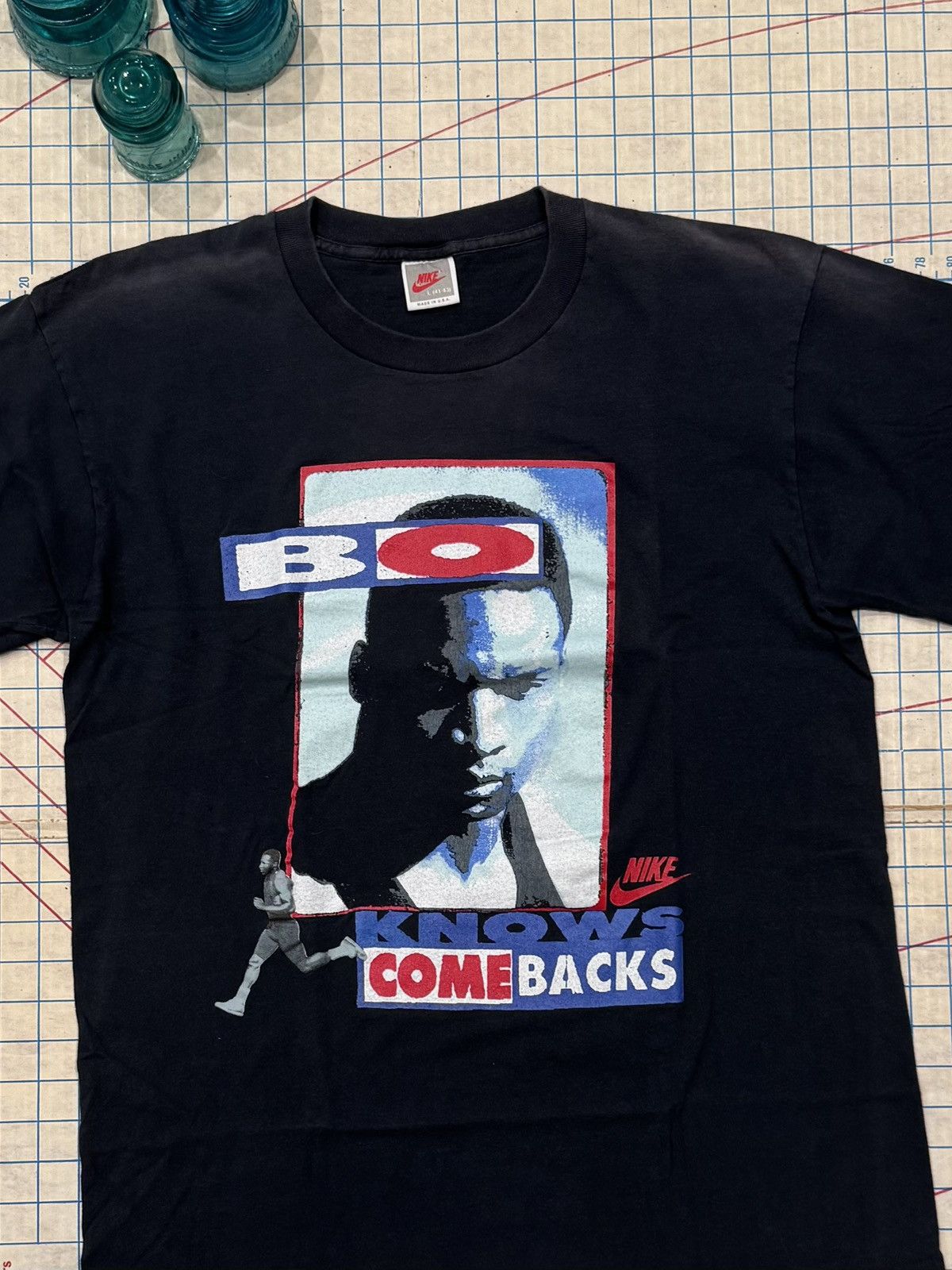 Nike Vintage Nike Bo Knows Come Backs Faded Black Tee Mens Large Size US L / EU 52-54 / 3 - 3 Thumbnail