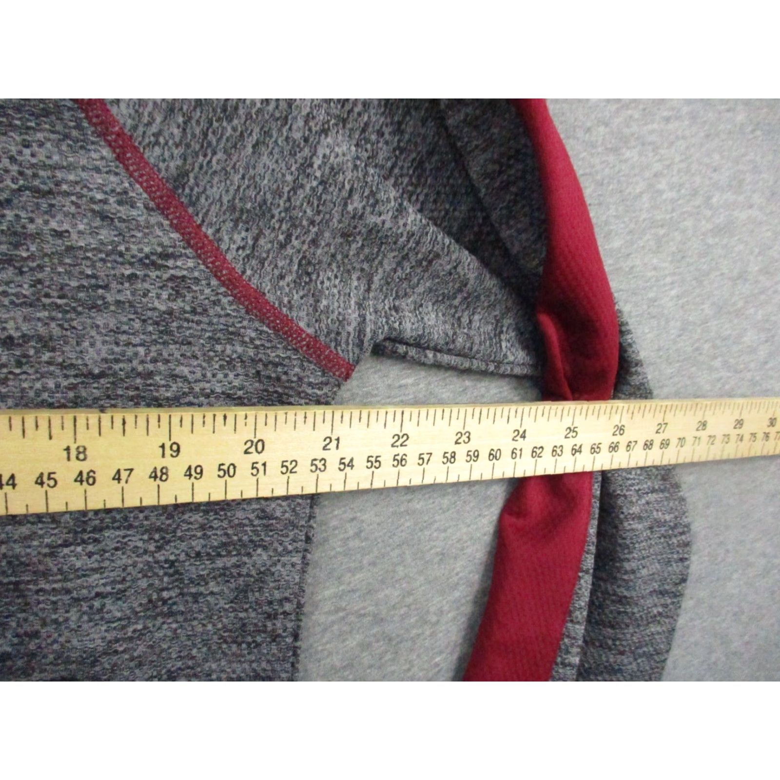Vintage Antiqua 1/4 Zip Pullover Medium Gray Burgandy Men's Long Sleeve Stretch Shirt Regular Size M Gray Royal Theme Apparel Performance Golf VINTAGE No Size US M / EU 48-50 / 2 - 6 Thumbnail