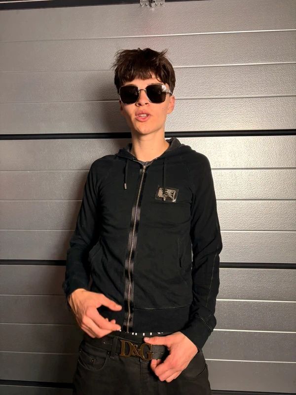 Dolce & Gabbana Vintage Dolce & Gabbana Hoodie: Black Full-Zip Hooded Jacket Size US S / EU 44-46 / 1 - 1 Thumbnail