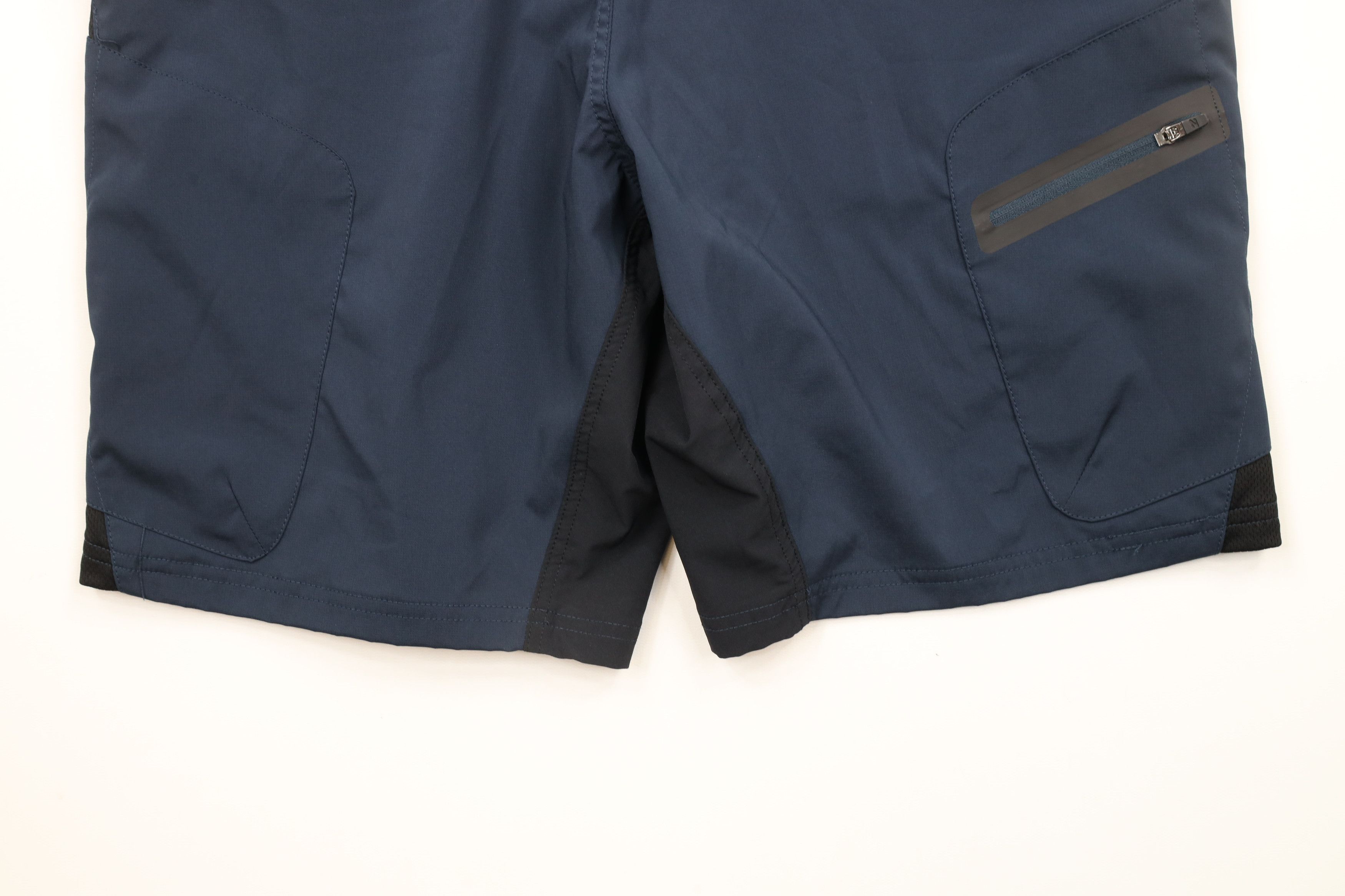 Vintage Zoic Stretch 9" Ether Bicycle Cycling Cargo Shorts Navy Blue Size US 34 / EU 50 - 13 Thumbnail