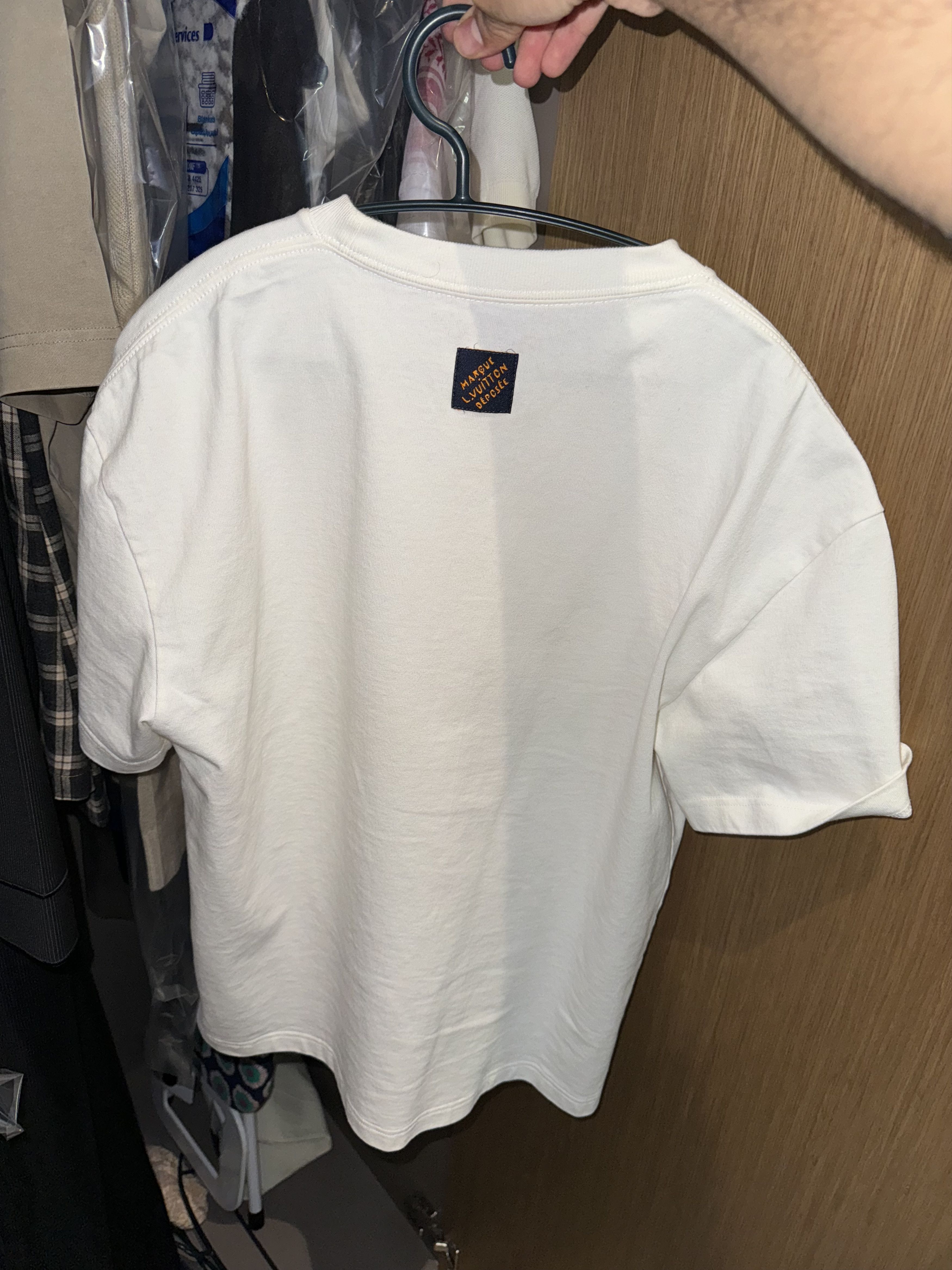 Louis Vuitton Embroidered Short-Sleeved T-Shirt Size US M / EU 48-50 / 2 - 2 Thumbnail