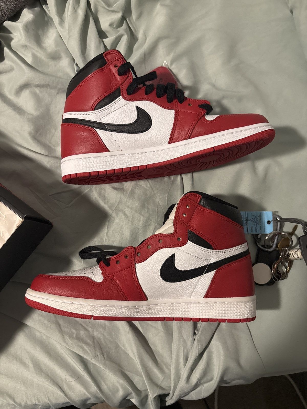 Jordan Brand Jordan retro 1 high og homage to home Size US 9.5 / EU 42-43 - 5 Thumbnail
