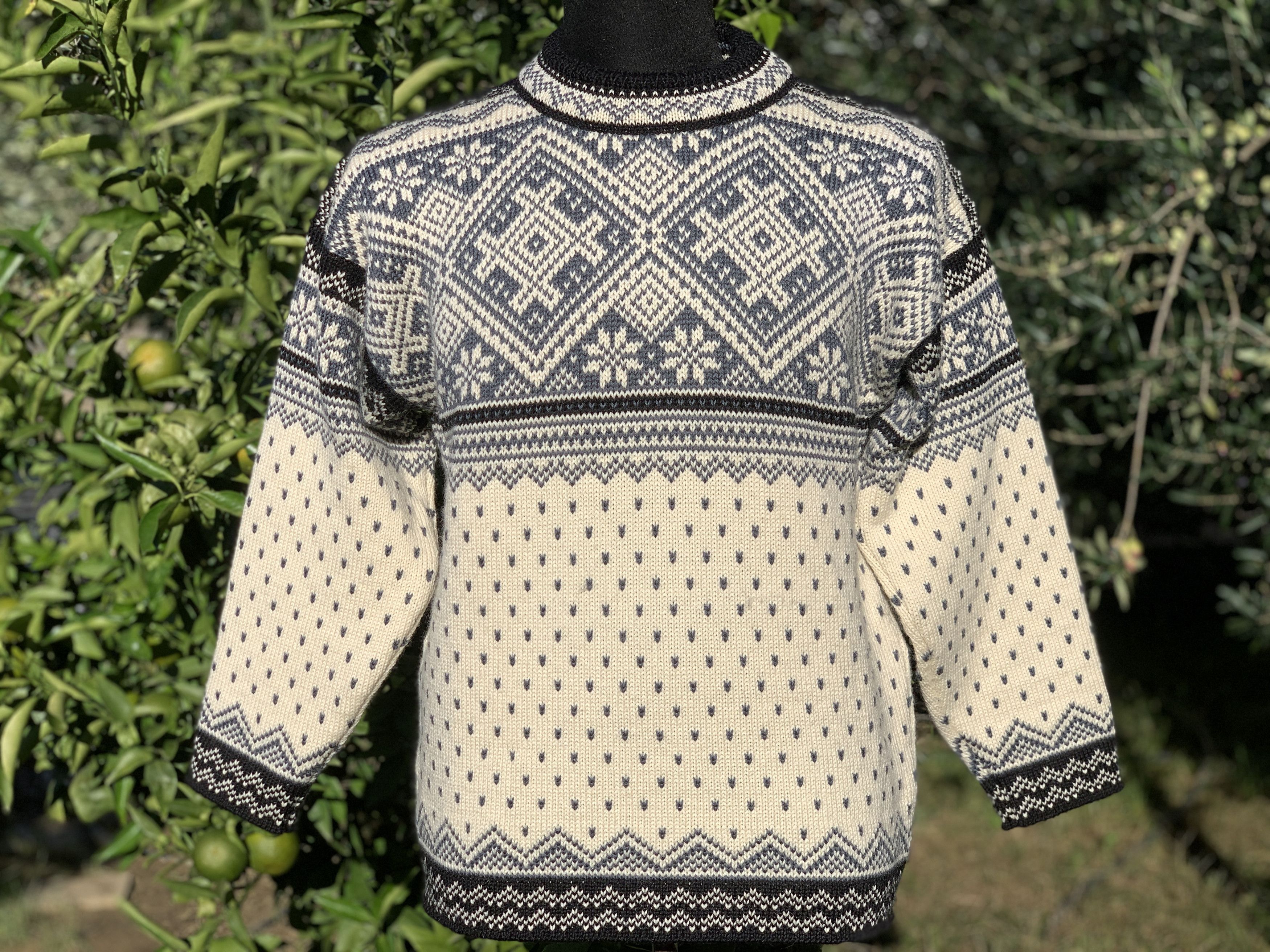 Dale Of Norway Dale Of Norway Winter Classic Cardigan Jacket Size L 52 54 Size US L / EU 52-54 / 3 - 12 Thumbnail