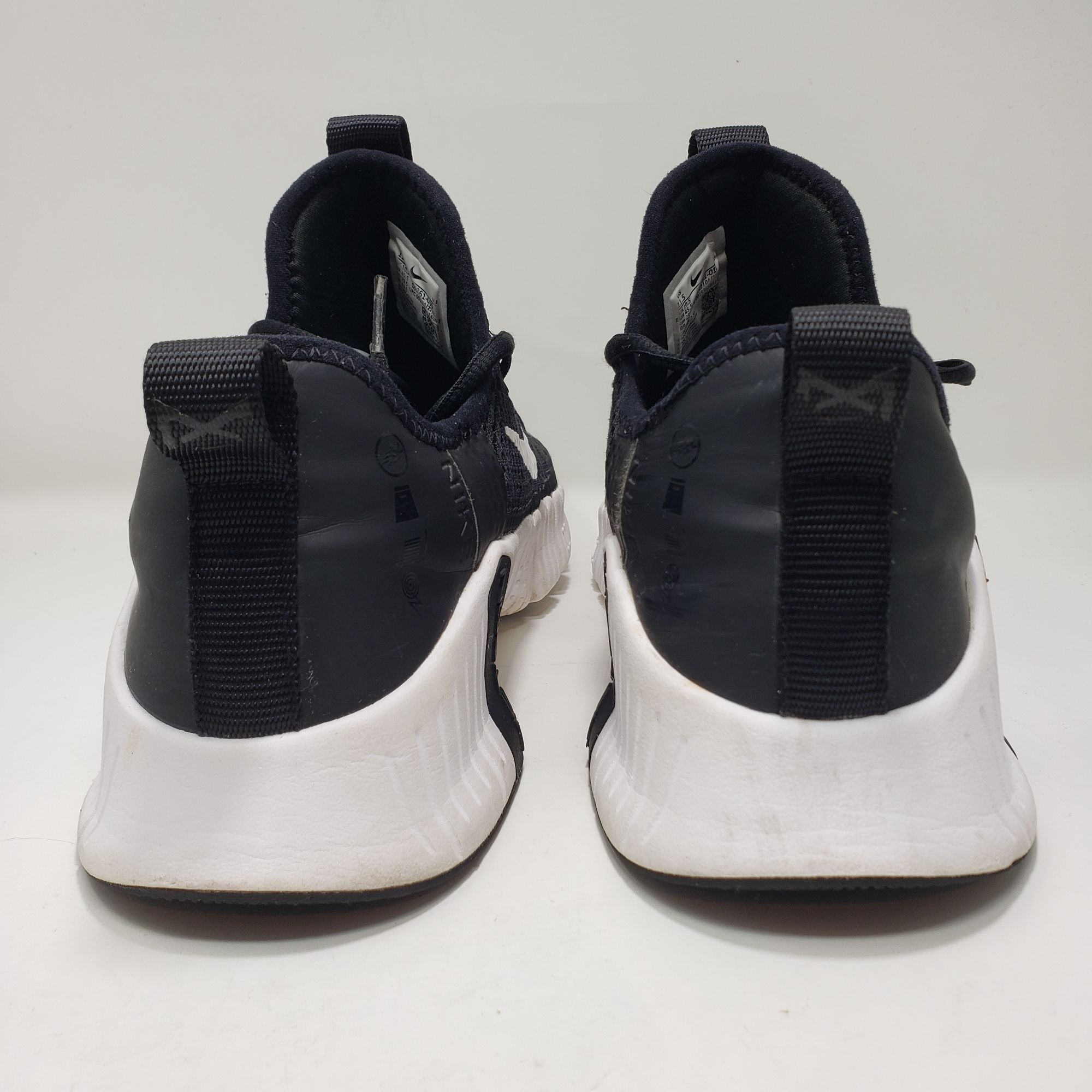 Nike Nike Free Metcon 3 Black performance shoes sneakers Mens 11. Size US 11.5 / EU 44-45 - 3 Thumbnail