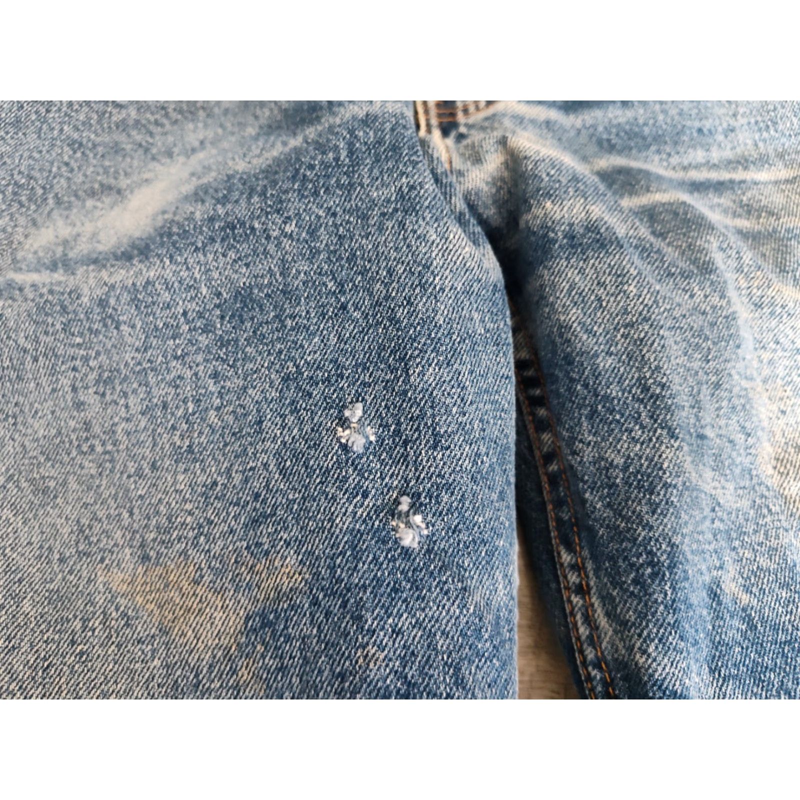 Levi's Vintage Levi's Men’s Jeans 36x30 Straight Fit Distressed 90s Y2K Blue Cotton Size US 36 / EU 52 - 7 Thumbnail
