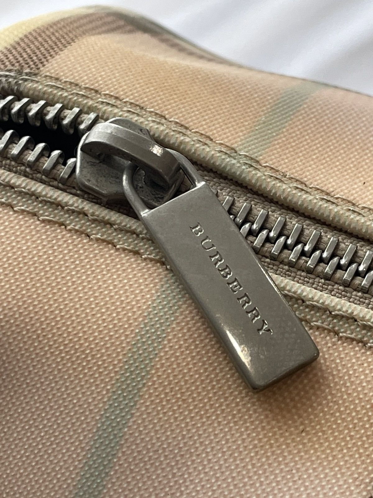 Burberry Burberry nova check barrell shoulder bag pink Size ONE SIZE - 9 Thumbnail