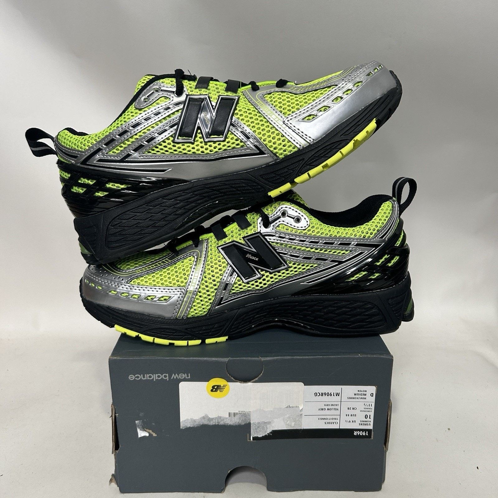 New Balance New Balance 1906R “Volt Black Silver” M1906RCG Size US 10 / EU 43 - 3 Thumbnail