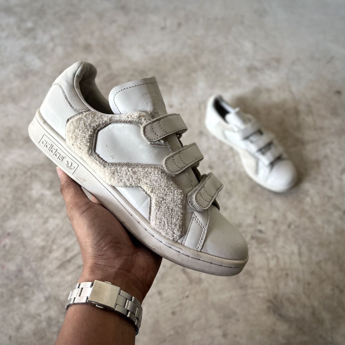 Adidas x Raf Simons Comfort Velcro Badge sneaker