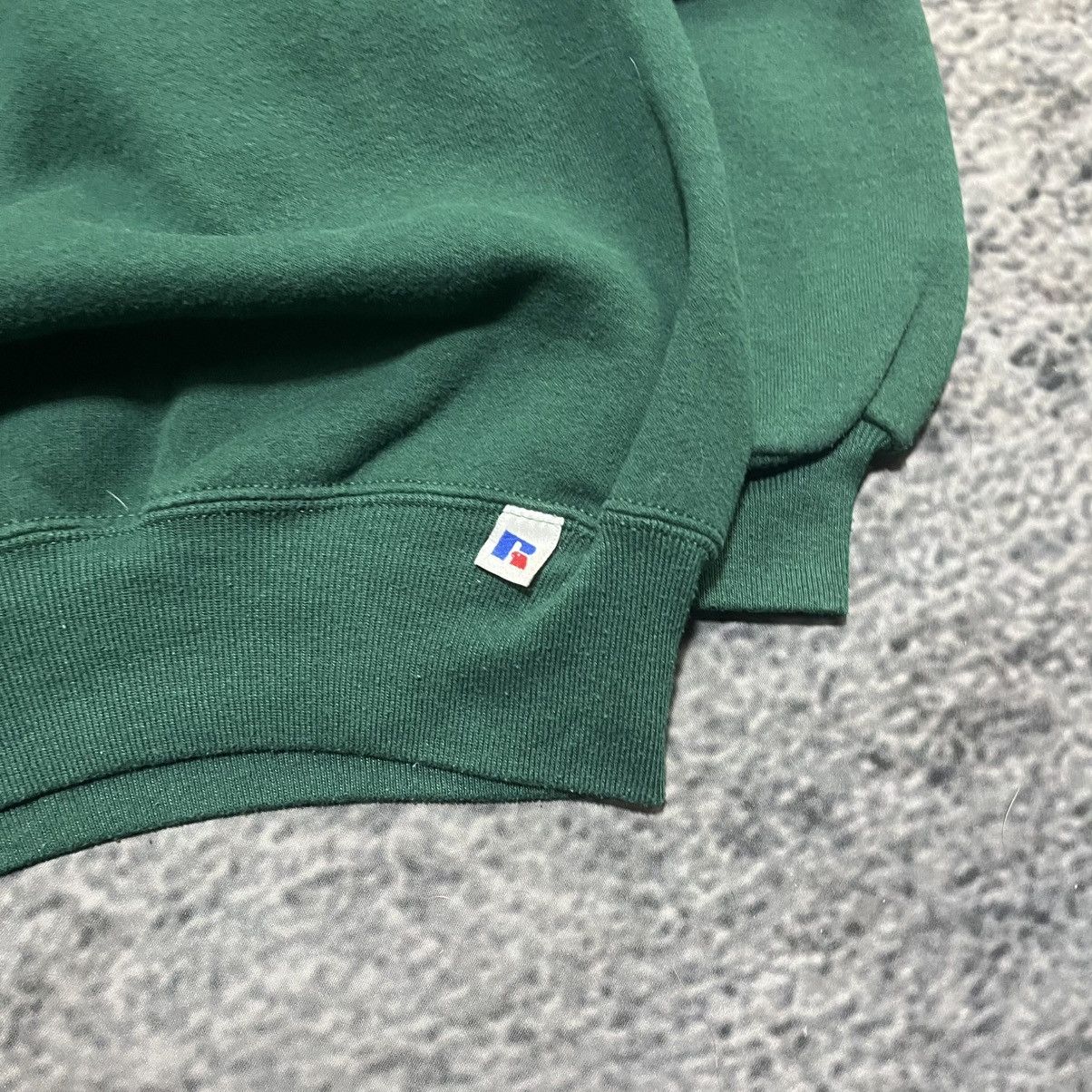 Russell Athletic VINTAGE 90s RUSSELL ATHLETIC CREWNECK SWEATSHIRT GREEN XL Size US XL / EU 56 / 4 - 3 Thumbnail