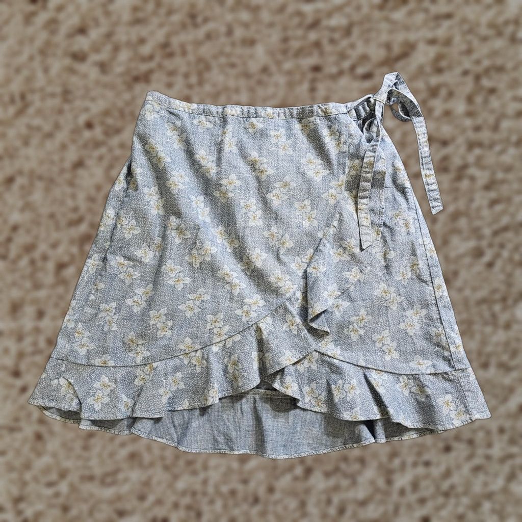 J.Crew J.CREW Skirt Womens Medium Blue Denim Chambray Floral Wrap Style Ruffle Casual Size 32" / US 10 / IT 46 - 1 Thumbnail