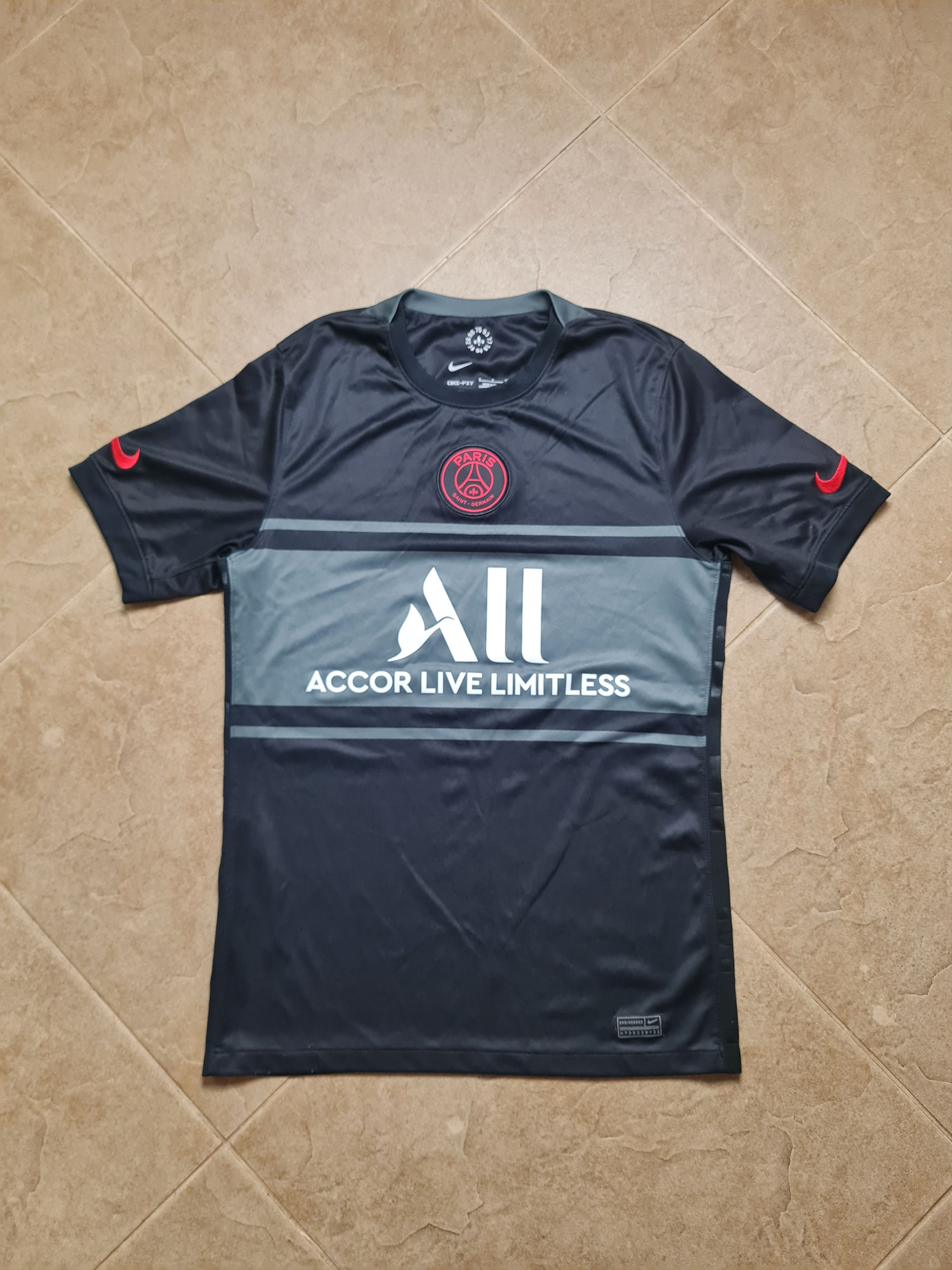Nike JERSEY PARIS SAINT GERMAIN 2021/2022 NIKE Third Soccer Size US S / EU 44-46 / 1 - 5 Thumbnail