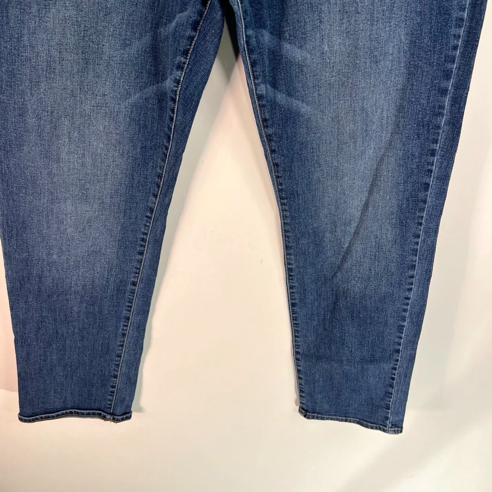 Lucky Brand Lucky Brand Jeans Mens Regular Straight Leg Size 38 Blue 38x32 Size US 38 / EU 54 - 4 Thumbnail