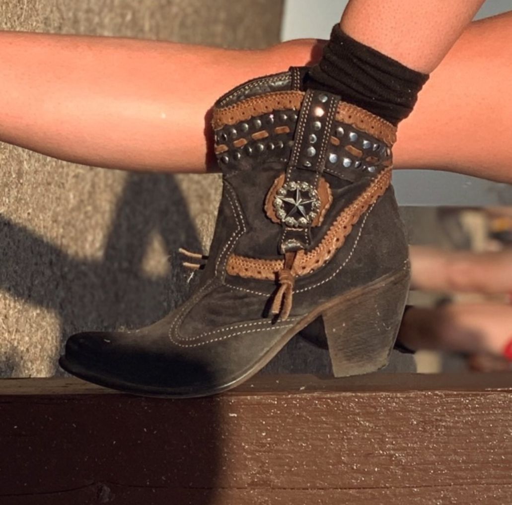 Cowboy Equipment × Handmade EL VAQUERO Leather Cowboy Ankle Boots EU 39 Size US 9 / IT 39 - 1 Thumbnail