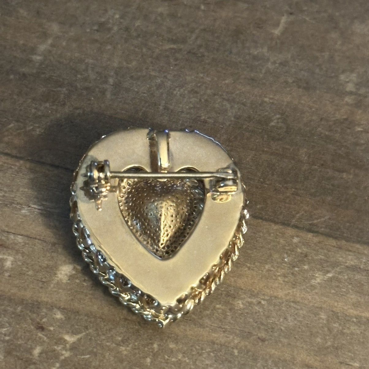 Vintage Vintage red gemstone rhinestone heart brooch/pendant Size ONE SIZE - 5 Thumbnail
