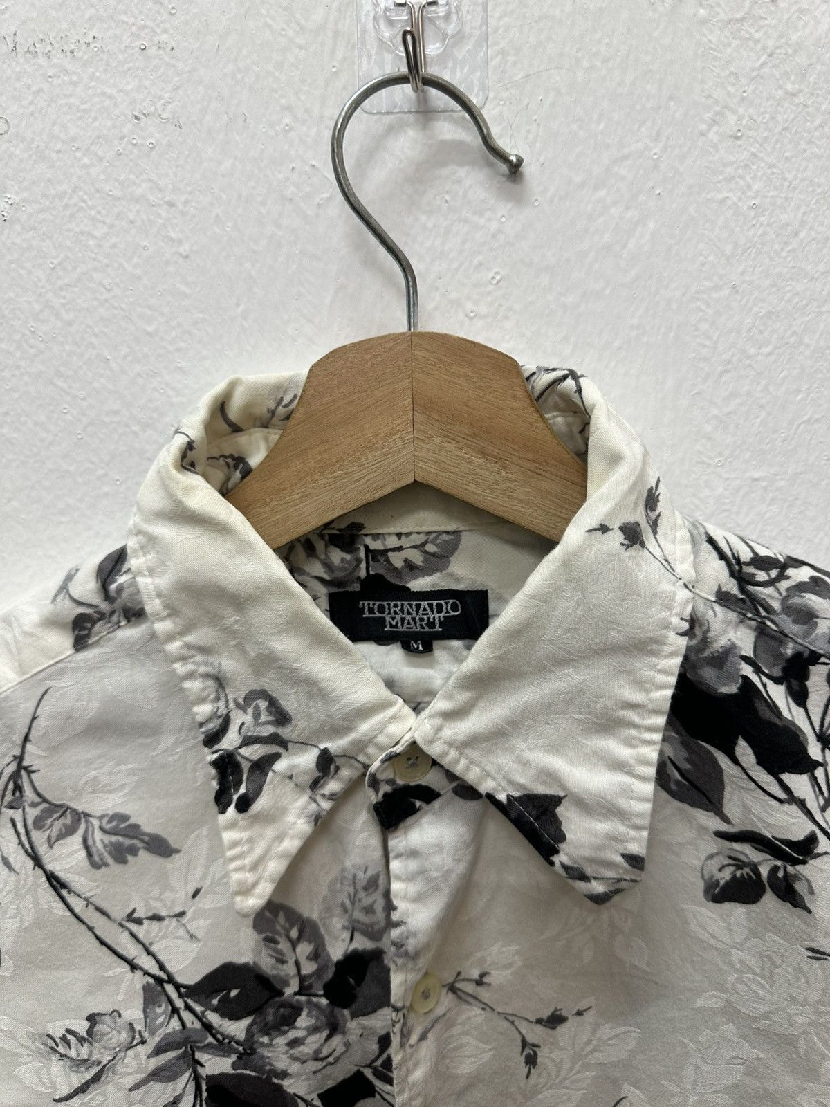 Tornado Mart Tornado Mart Japan Floral Design Button Up Shirt Size US M / EU 48-50 / 2 - 4 Thumbnail