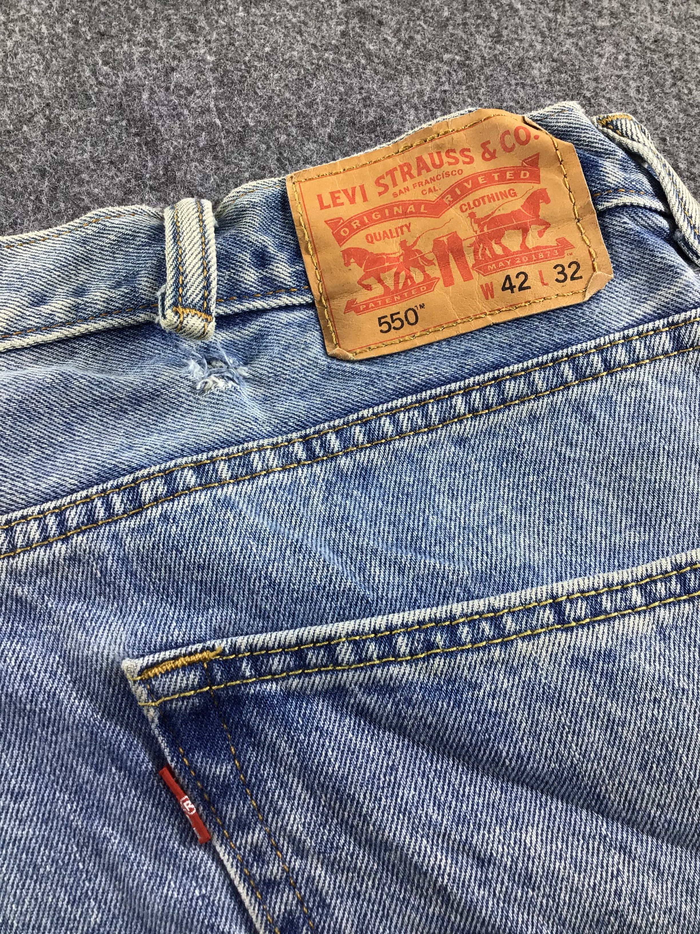 Levi's Light Wash Levis 550 Jeans-J455 Size US 41 - 4 Thumbnail