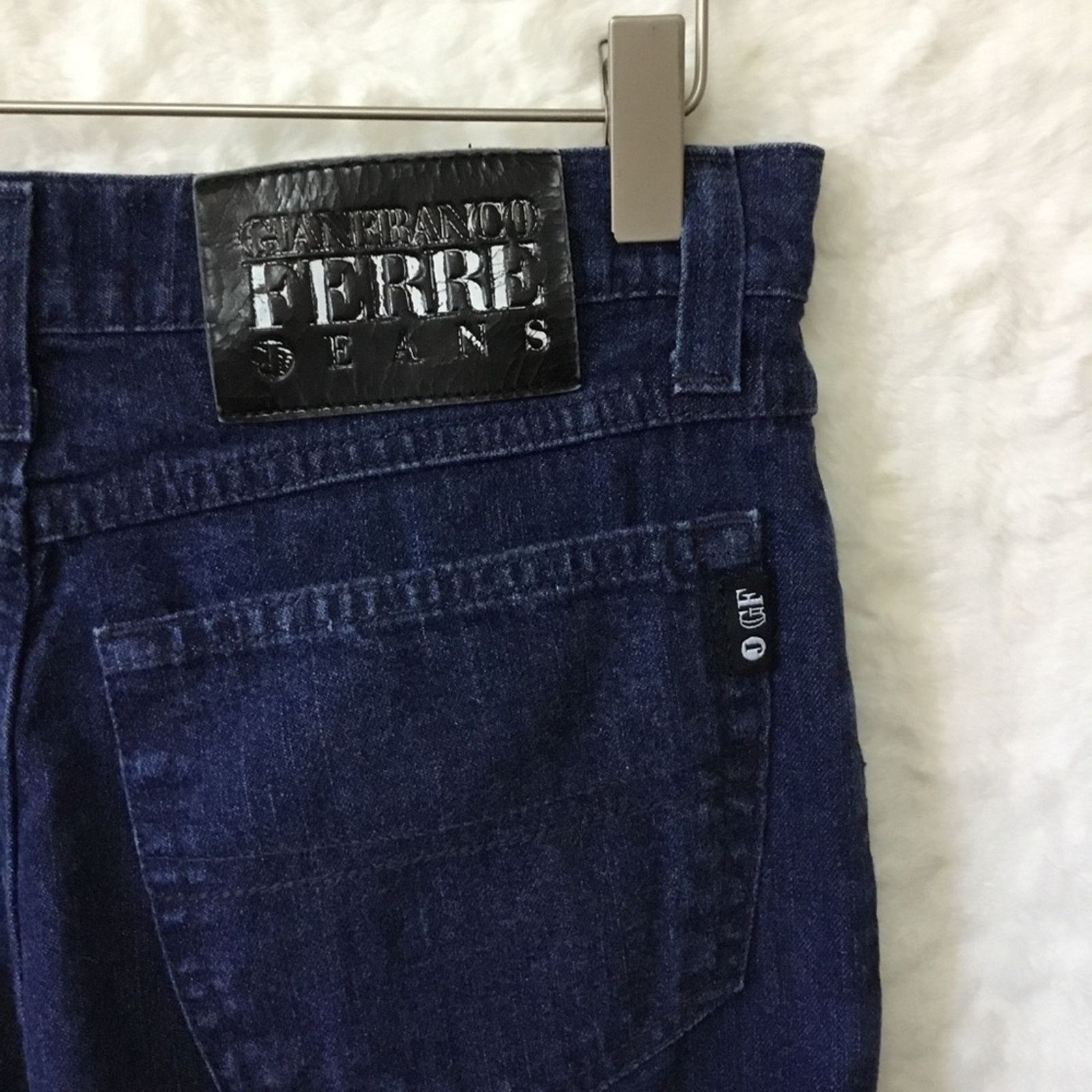 Gianfranco Ferre Gianfranco Ferré ITJ Blue Straight-Leg Jeans Size 30" / US 8 / IT 44 - 9 Thumbnail