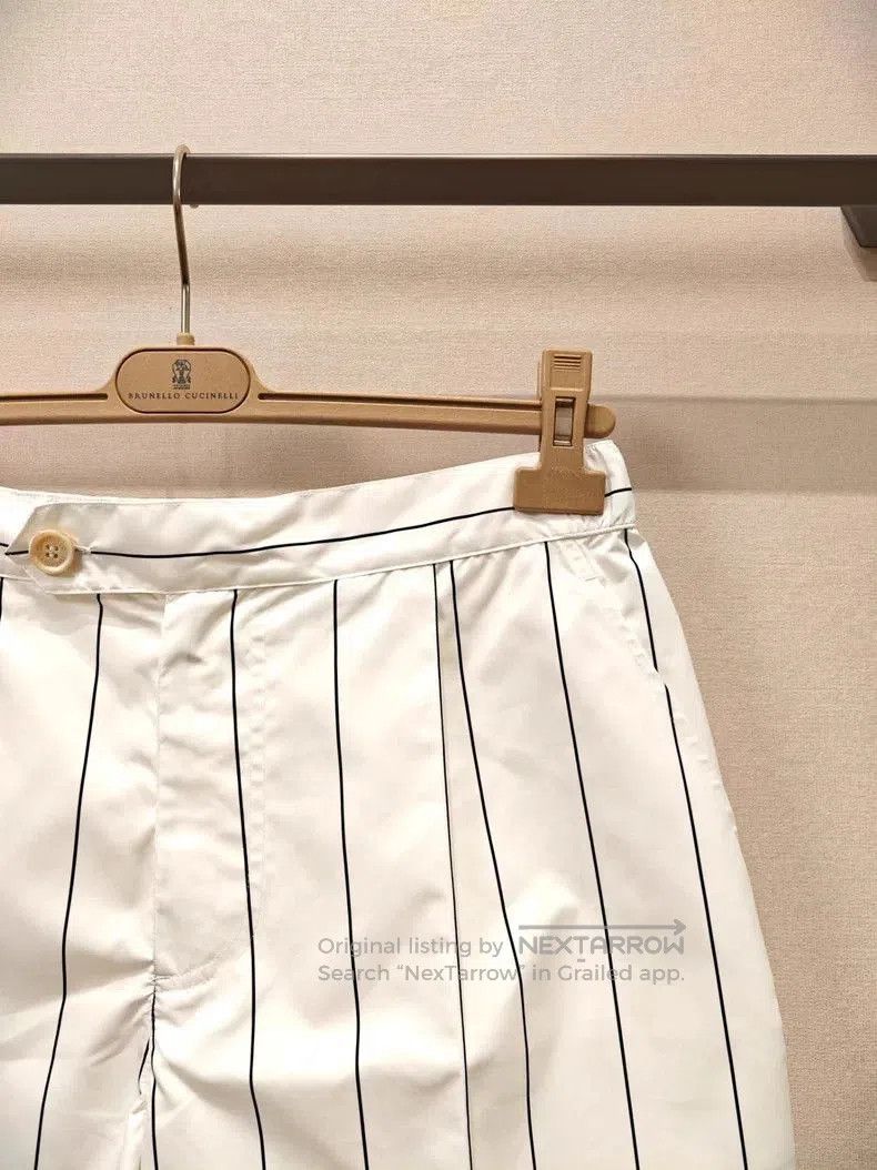 Brunello Cucinelli Brunello Cucinelli Striped Sports Shorts. Size US 26 / EU 42 - 2 Thumbnail