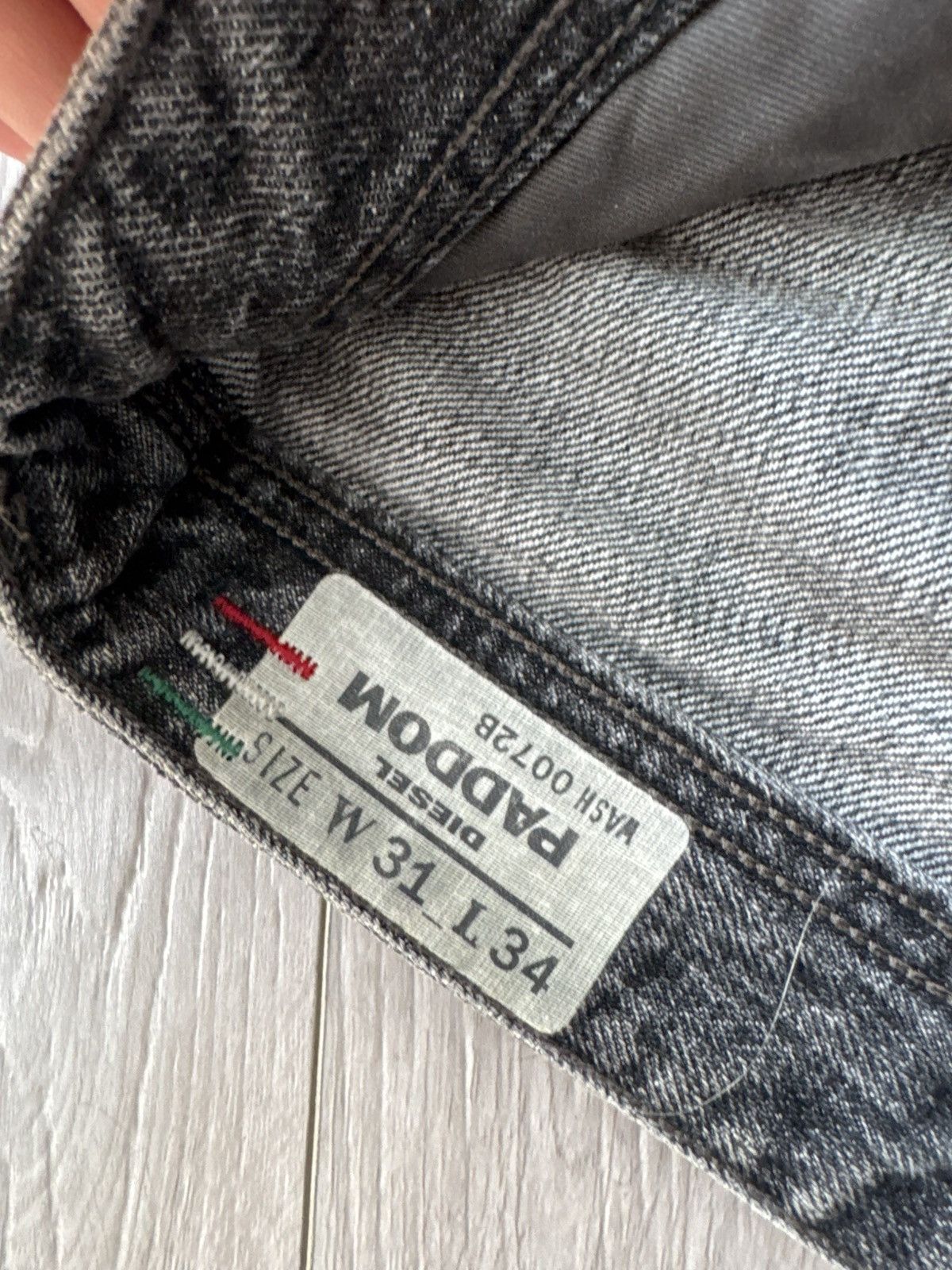 Diesel Vintage Diesel Grey Distressed Jeans Y2K Size US 31 - 6 Thumbnail