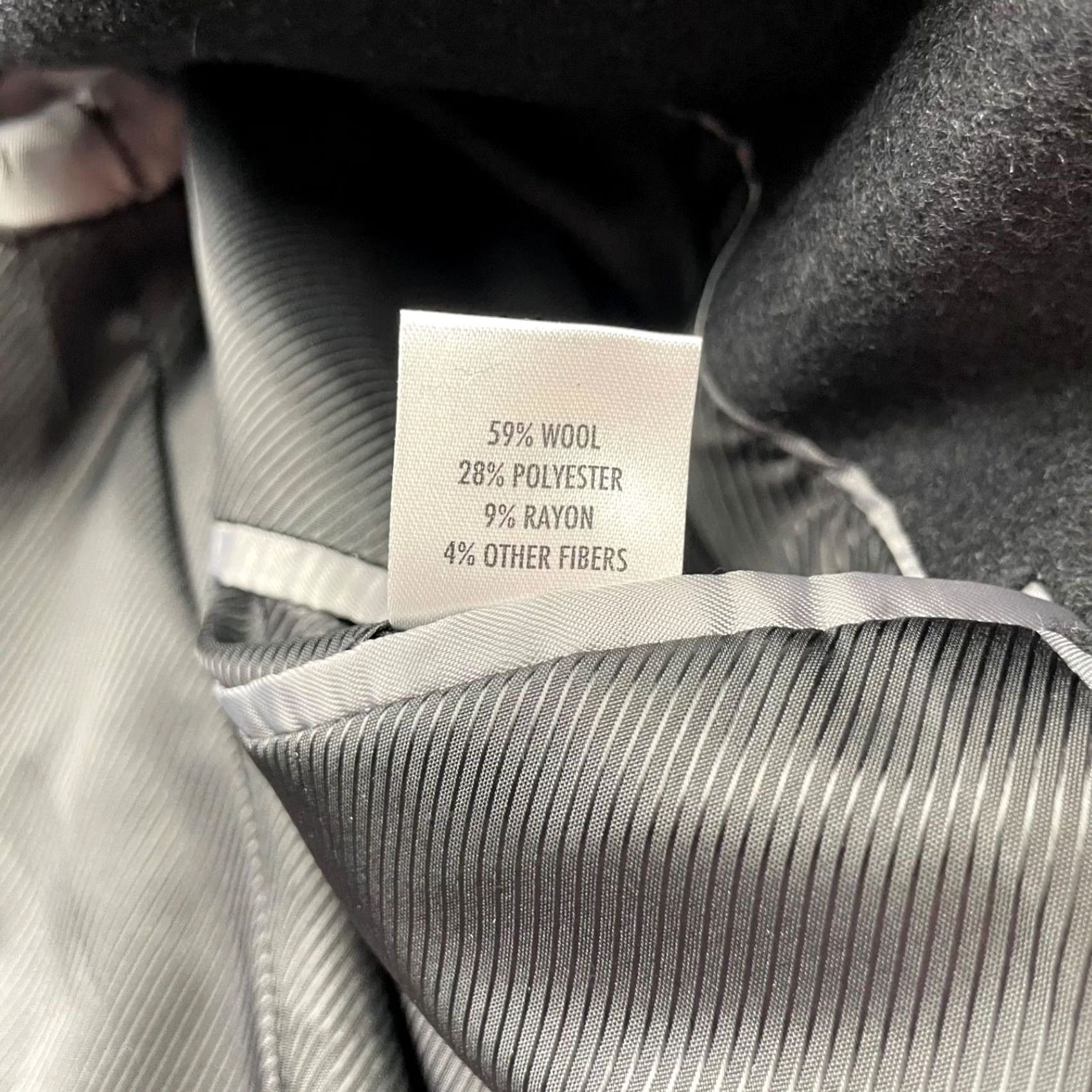 Jos. A. Bank Jos A Bank Men’s Wool Blend 3-Button Overcoat Gray 46R Size US S / EU 44-46 / 1 - 5 Thumbnail