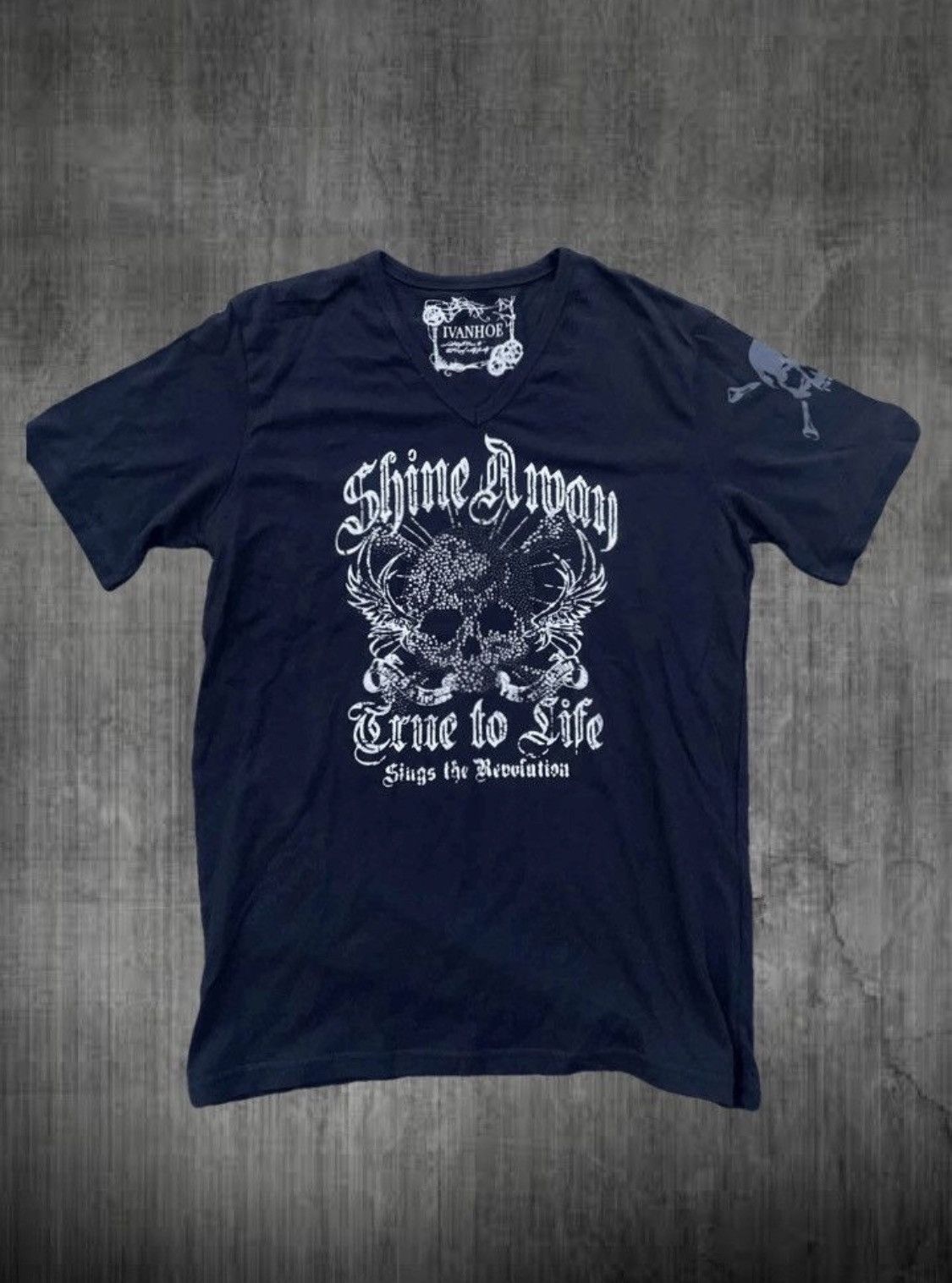 If Six Was Nine 2000s Japanese archive skull glitter tee Size US M / EU 48-50 / 2 - 1 Thumbnail