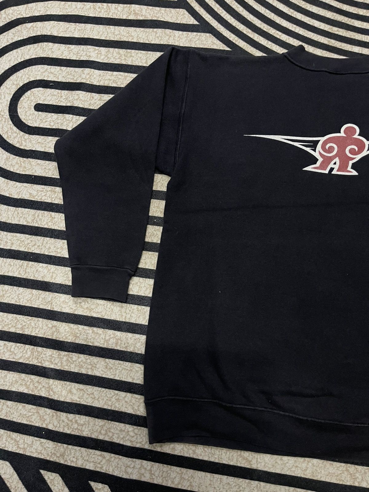 Vintage 90s RC- M LOGO SWEATSHIRT SURF SKATE DESIGN SUN FADED Size US M / EU 48-50 / 2 - 11 Thumbnail