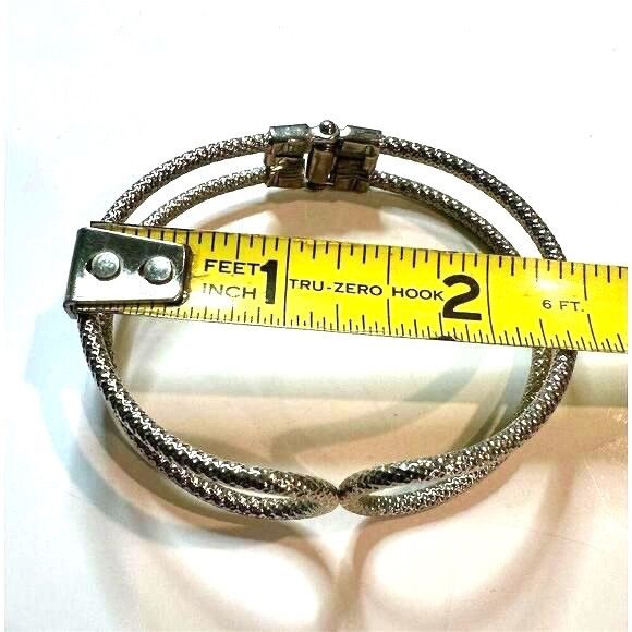 Other Silver-Tone Double Strand Metal Bracelet With Secure Clasp & Size ONE SIZE - 7 Thumbnail
