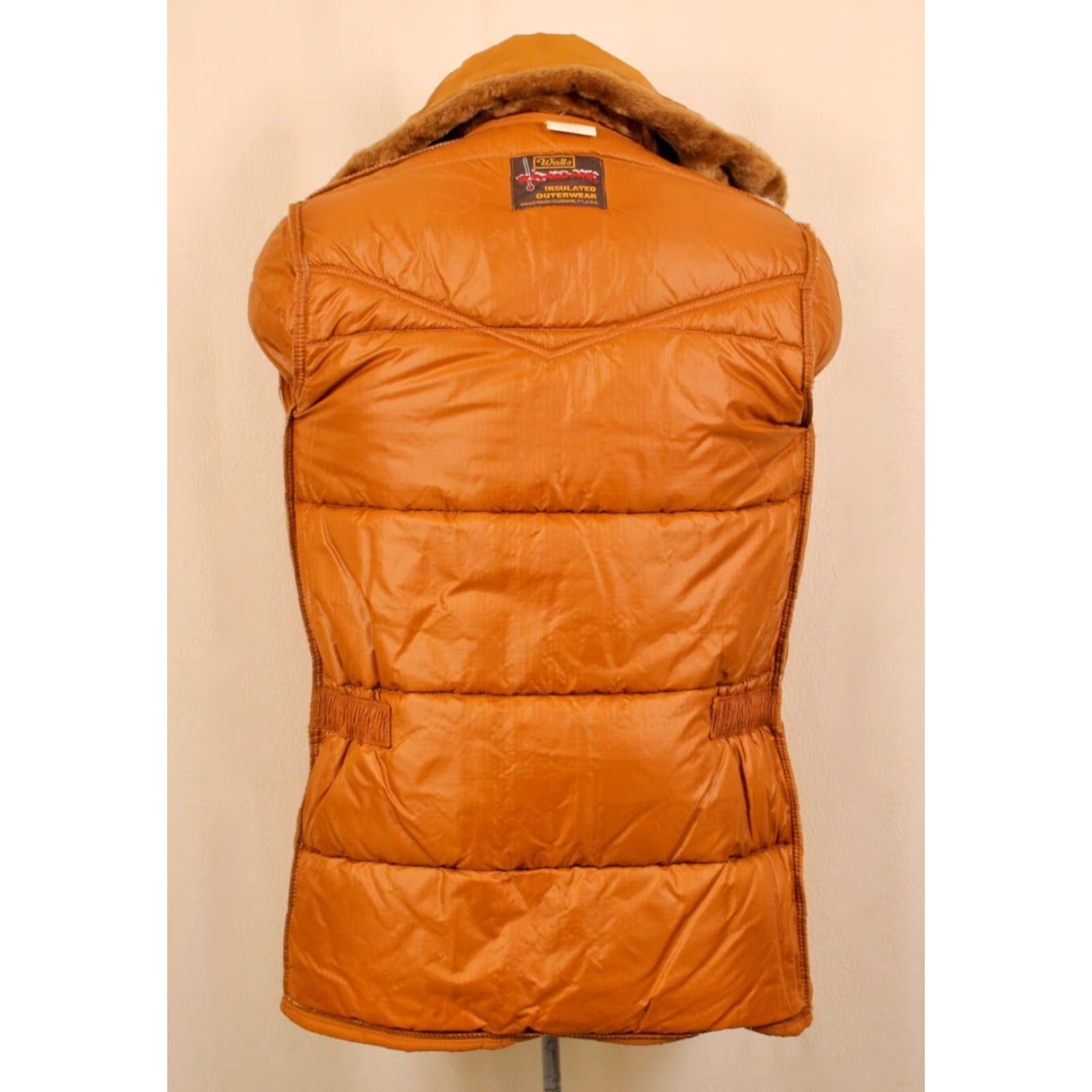 Walls Walls VTG 1970s Puffer Coat XS Brown Nylon Mens Puffer Coat 70s Walls NOS Vintage Coat Size US XS / EU 42 / 0 - 3 Thumbnail