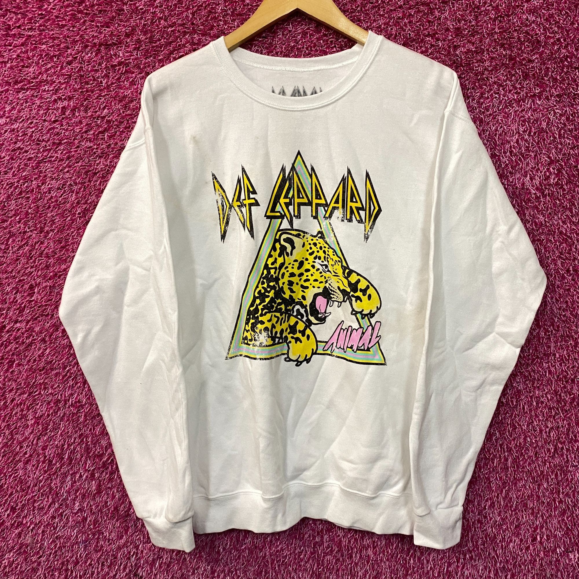 Def Leppard Def Leppard Animal Glam Metal Band Crewneck Sweater size S/M Size US M / EU 48-50 / 2 - 1 Thumbnail
