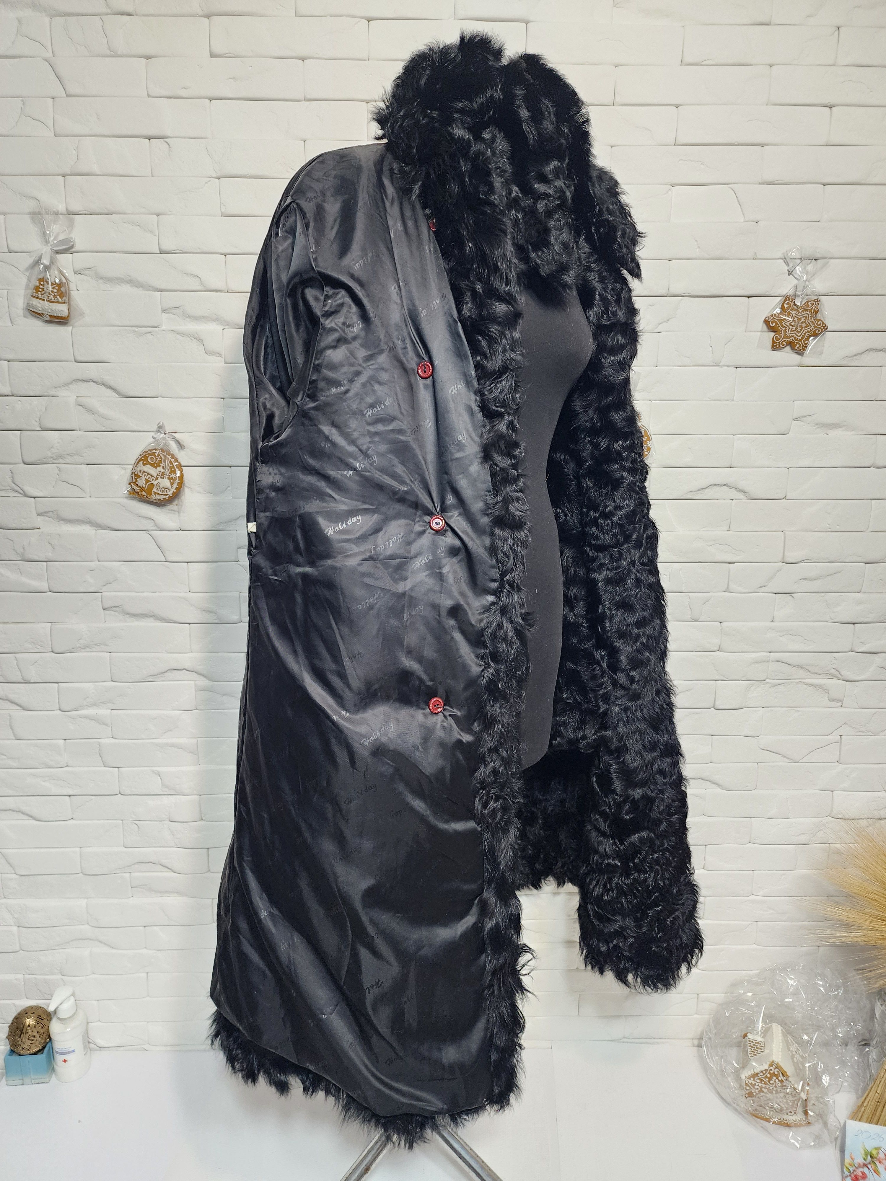 Furla Black Goat Fur Coat: Women's Warm Outerwear Size XL / US 12-14 / IT 48-50 - 8 Thumbnail