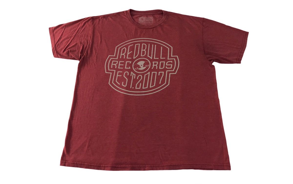 Red Bull Red Bull Record Big Logo Printed Tee T-shirt Unisex Wear Size US XL / EU 56 / 4 - 1 Thumbnail