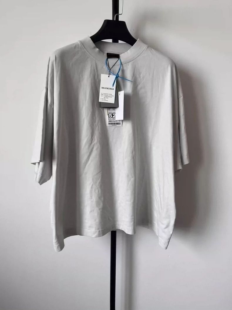 Balenciaga Balenciaga Valentine's Limited Short Sleeve T-shirt - dmc Size US S / EU 44-46 / 1 - 1 Thumbnail