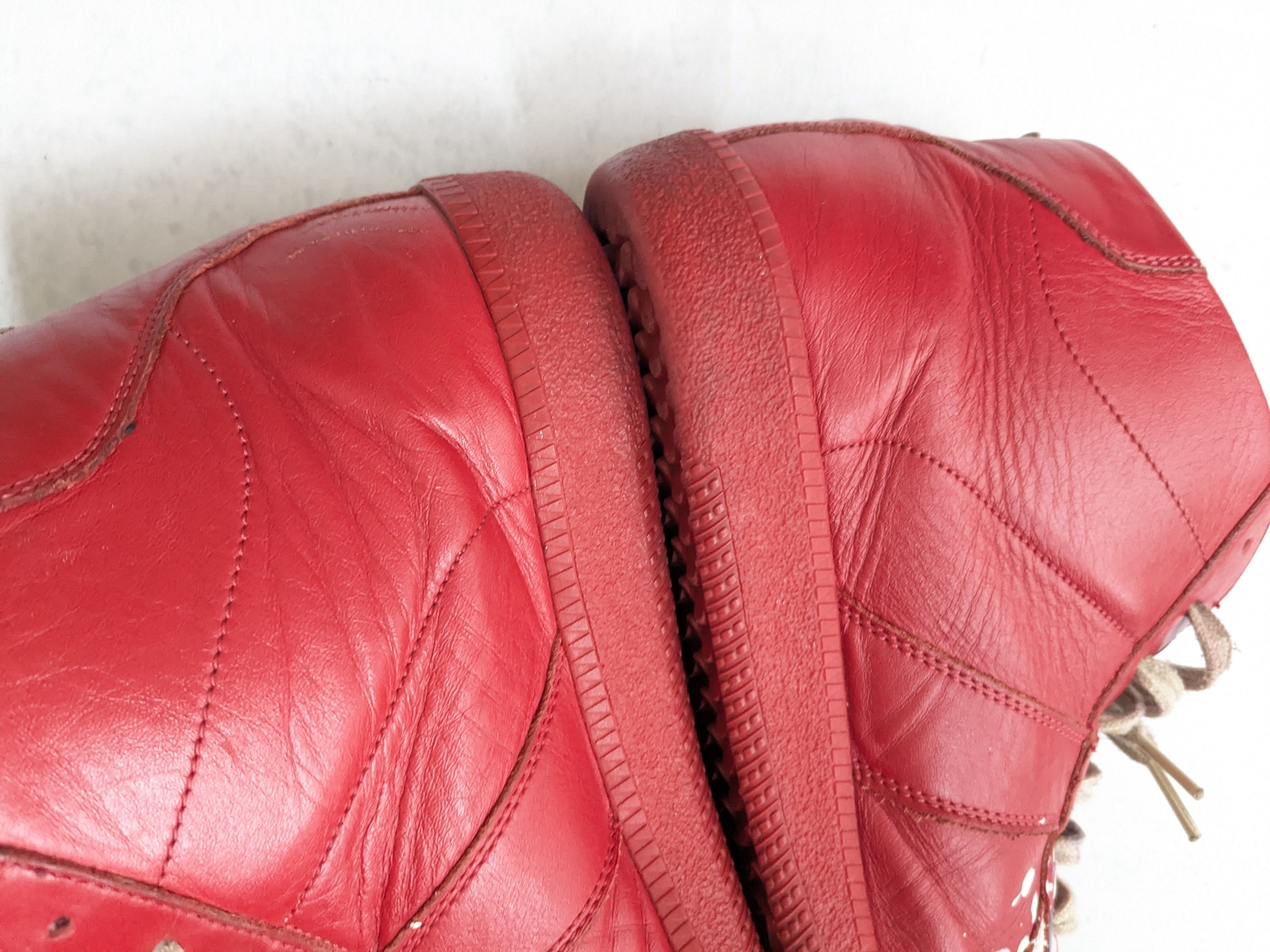 Maison Margiela Maison Margiela Replica GAT Red Paint Splatter 9 42 Size US 9 / EU 42 - 12 Thumbnail