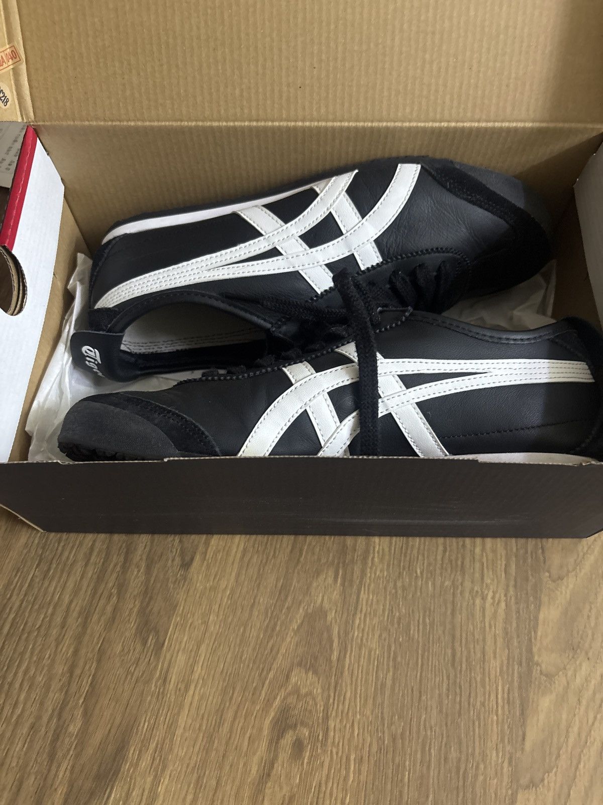 Onitsuka Tiger Onituska tiger mexico66 black white Size US 8 / EU 41 - 4 Thumbnail
