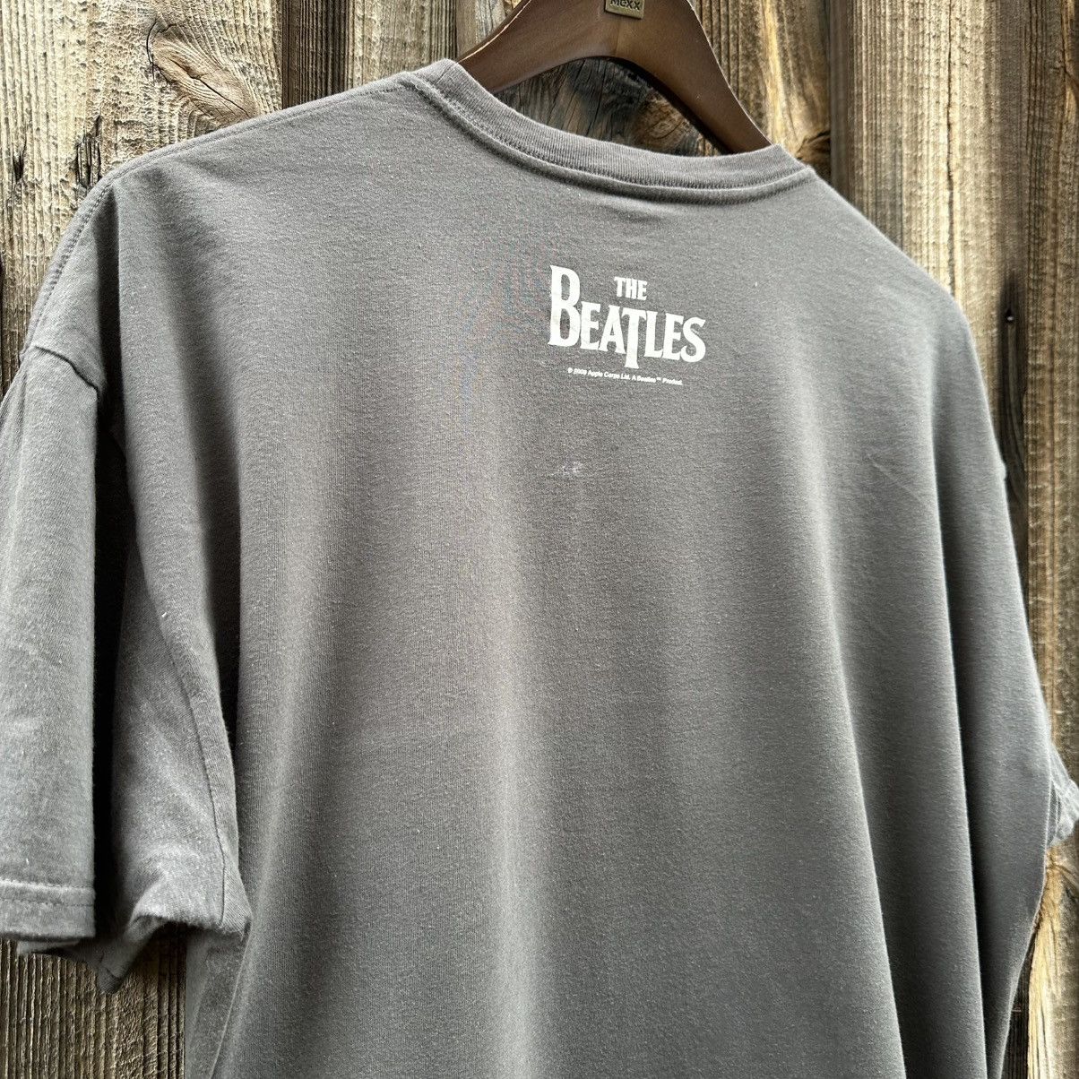 Band Tees × Vintage Vintage The Beatles Lonely Hearts Graphic Tee Size US XL / EU 56 / 4 - 8 Thumbnail