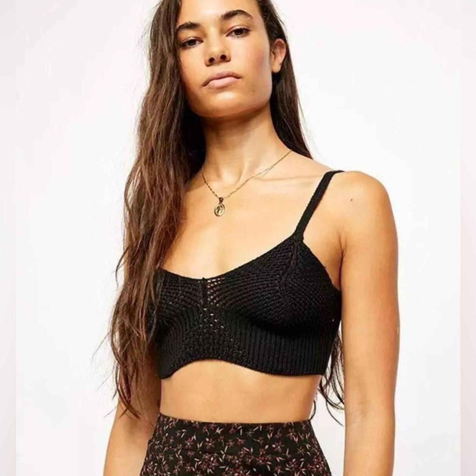 Free People NWT Free People Black Crochet Bralette Crop Top- Size Large Size L / US 10 / IT 46 - 1 Thumbnail