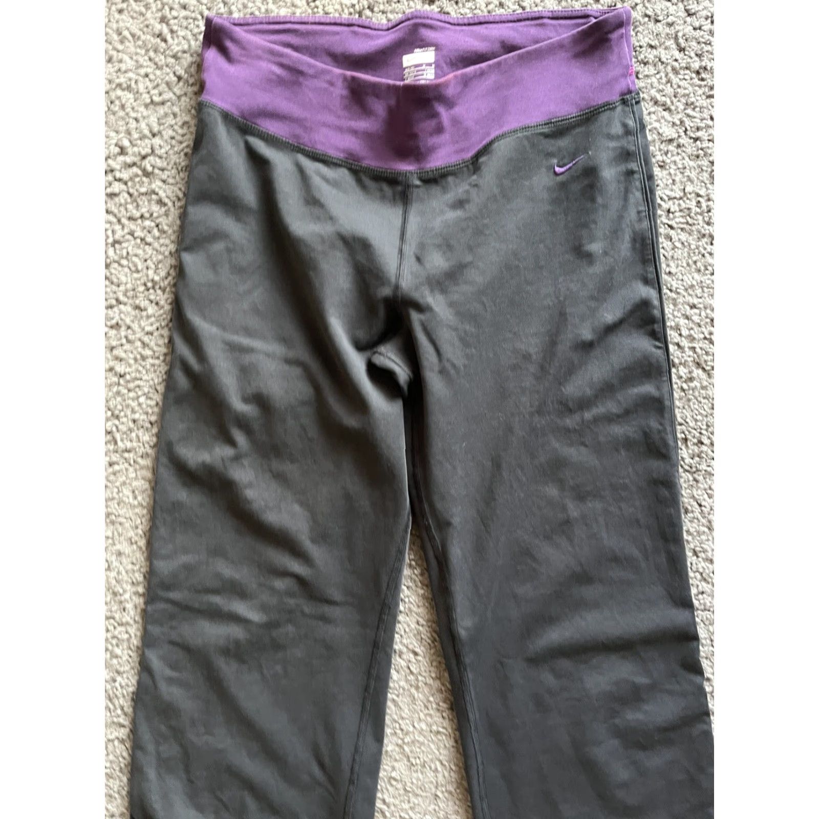 Nike Nike Women's Yoga Pants Activewear Ankle Medium 8-10 Black Size 32" / US 10 / IT 46 - 2 Thumbnail