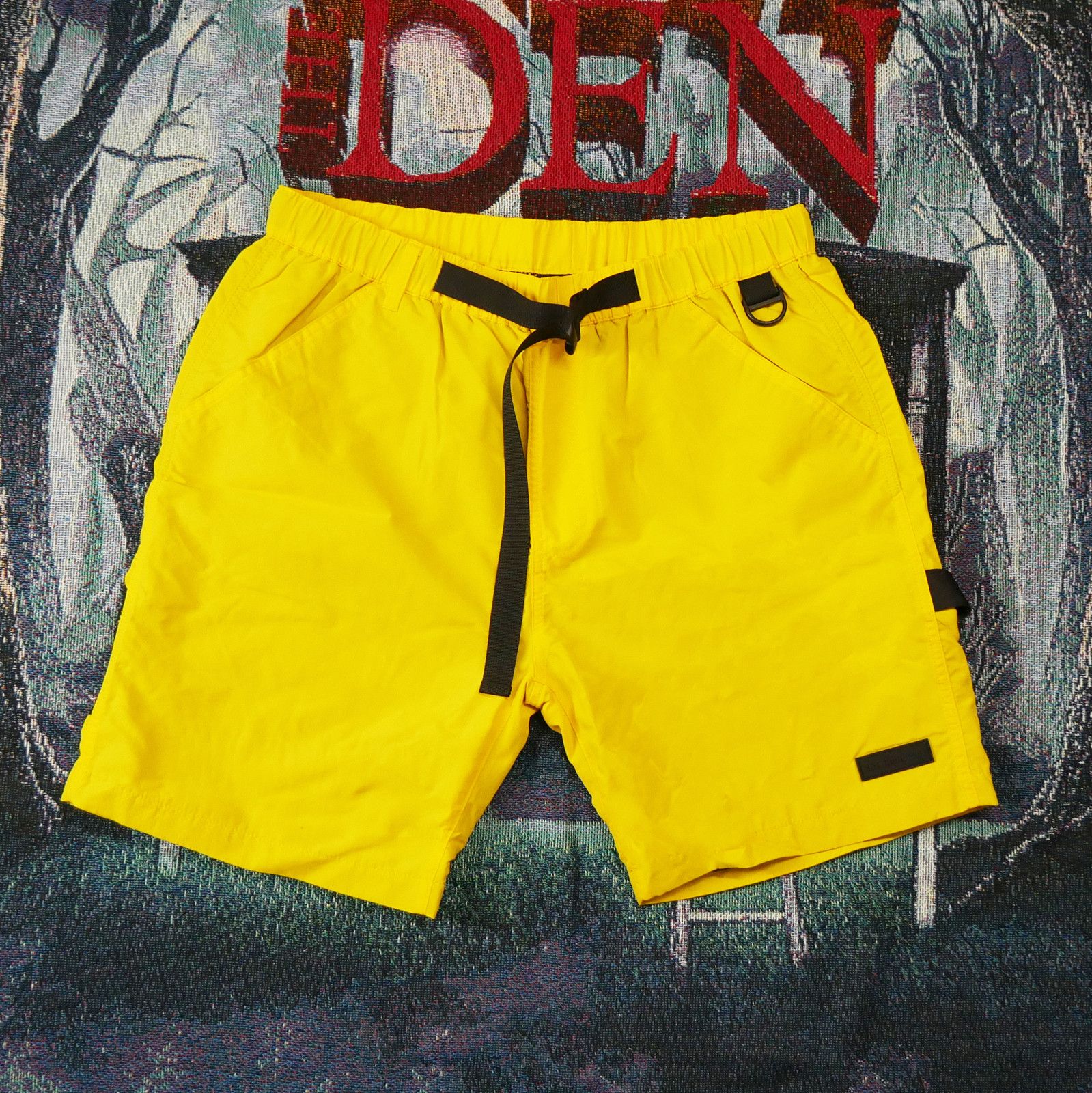 The Hundreds The Hundreds Yellow Tide Hybrid Shorts Size XL Size US 37 - 1 Thumbnail